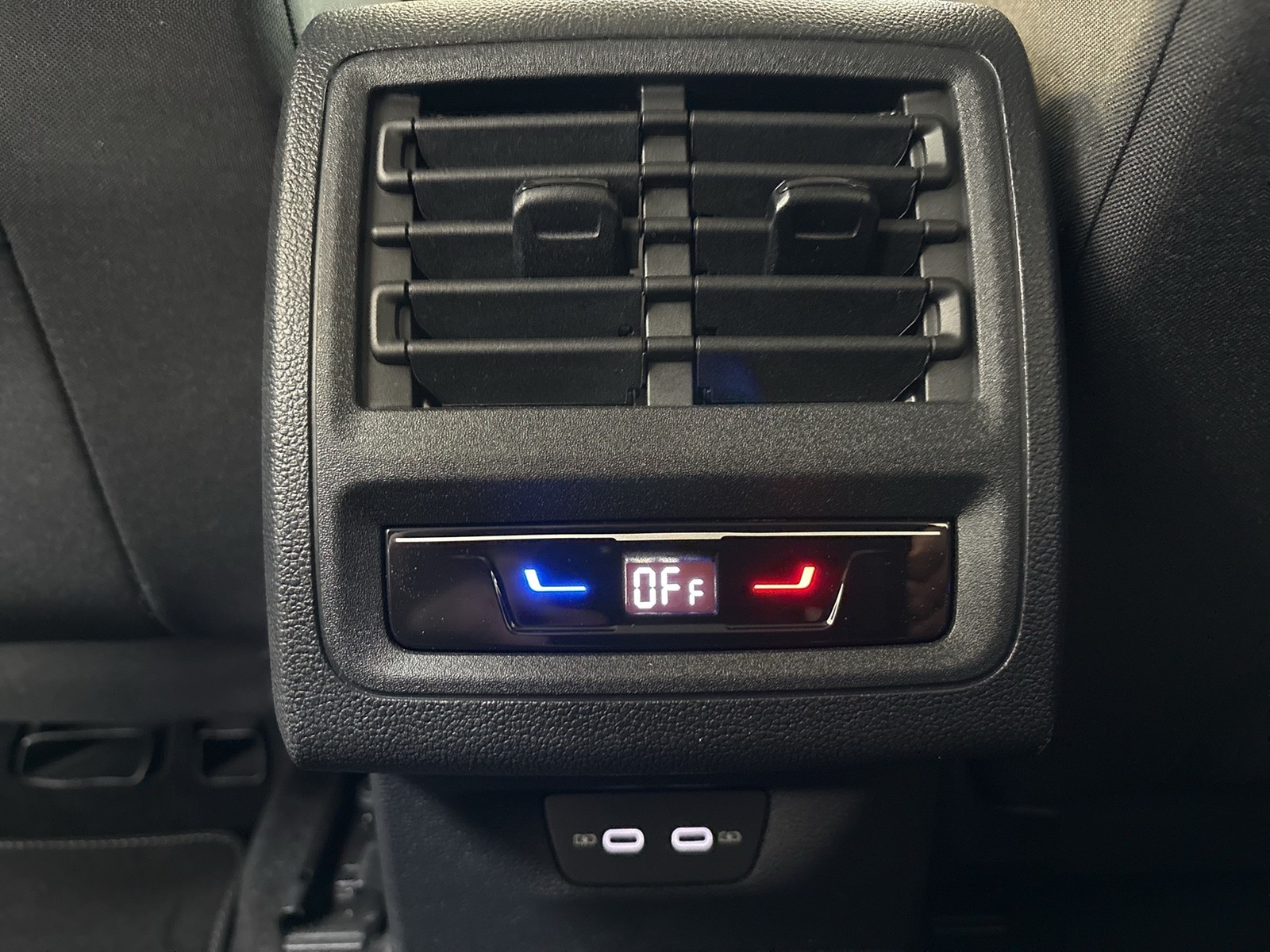 Volkswagen Golf Variant VIII 1.5 eTSI LIFE FACELIFT ACC NAVI