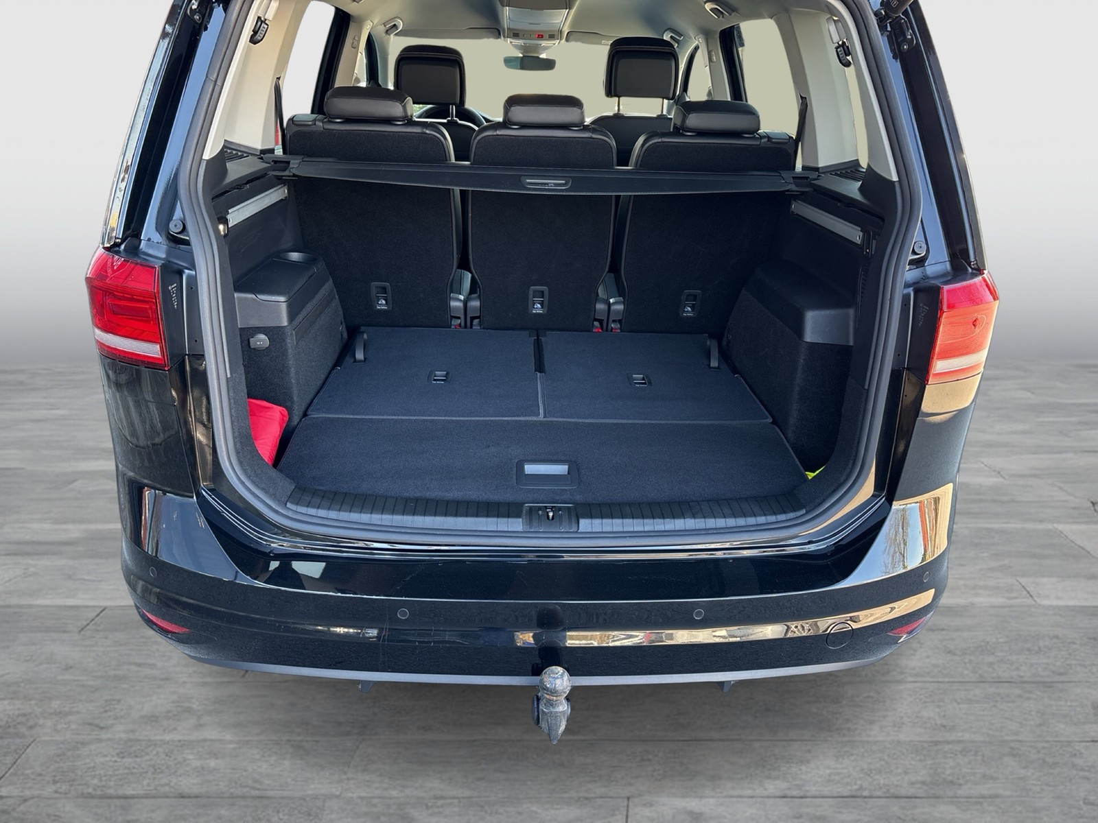 Volkswagen Touran 2.0 GOAL 7SITZE AHK CAM ACC NAVI CARPLAY