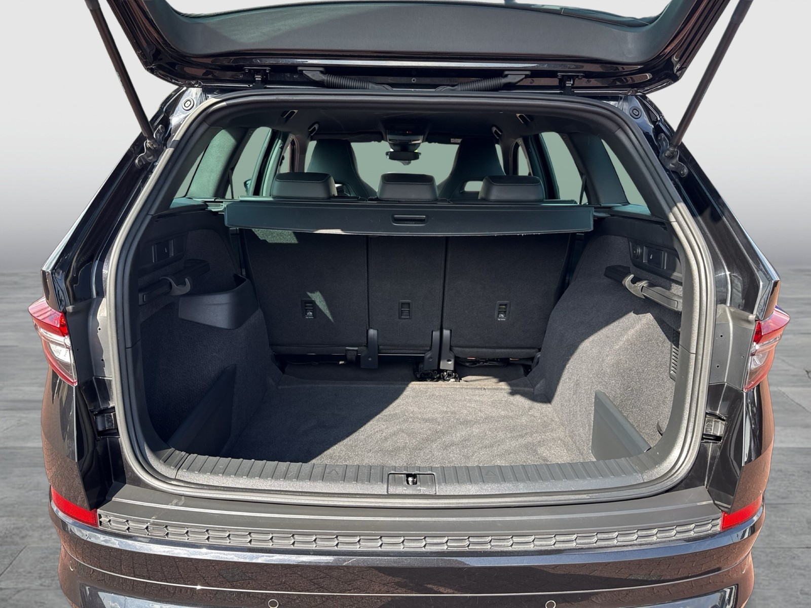 Skoda Kodiaq 2.0 SPORTLINE LM20 MATRIX CARPLAY SITZHZ.