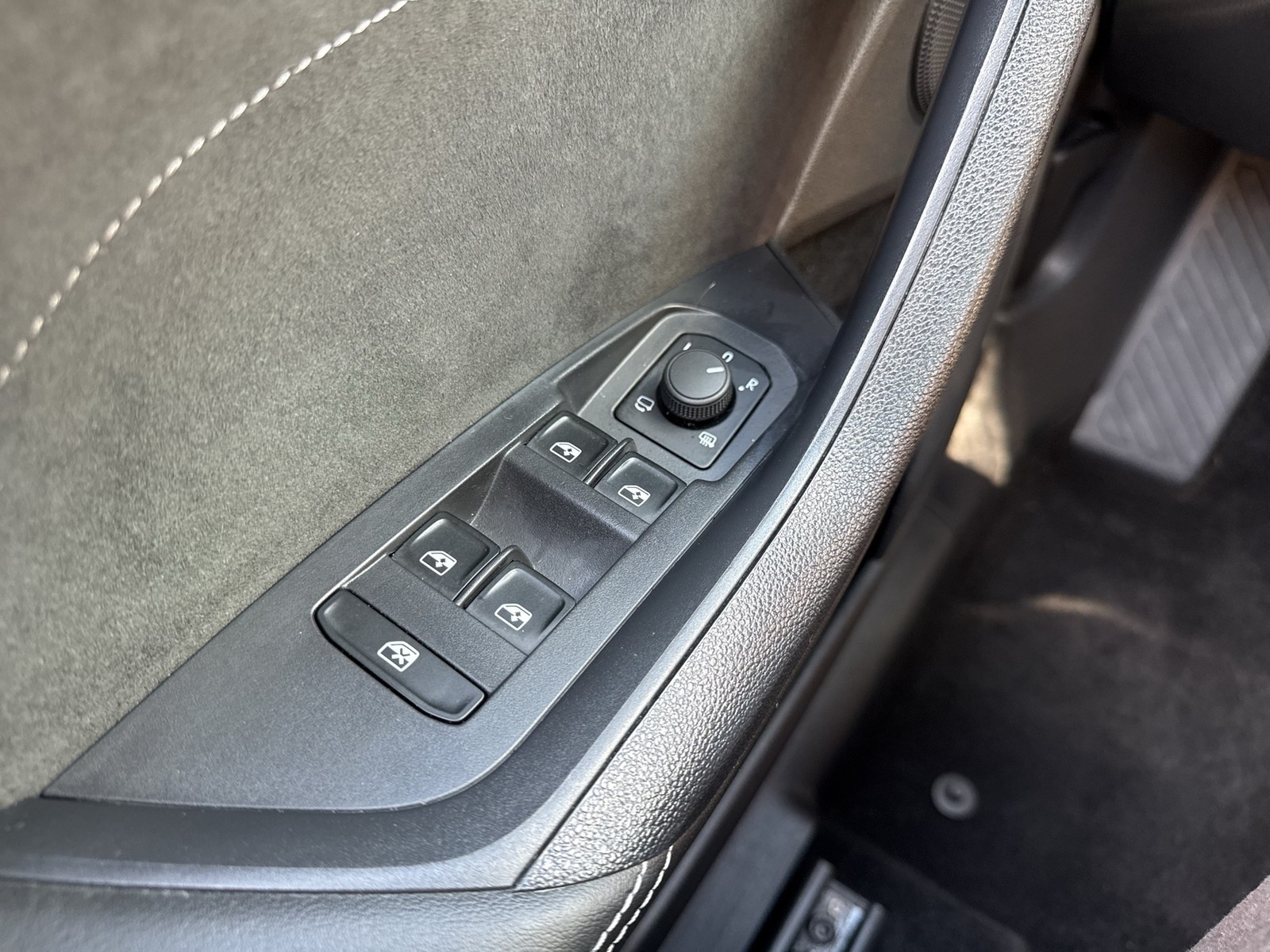 Skoda Kodiaq 2.0 SPORTLINE LM20 MATRIX CARPLAY SITZHZ.