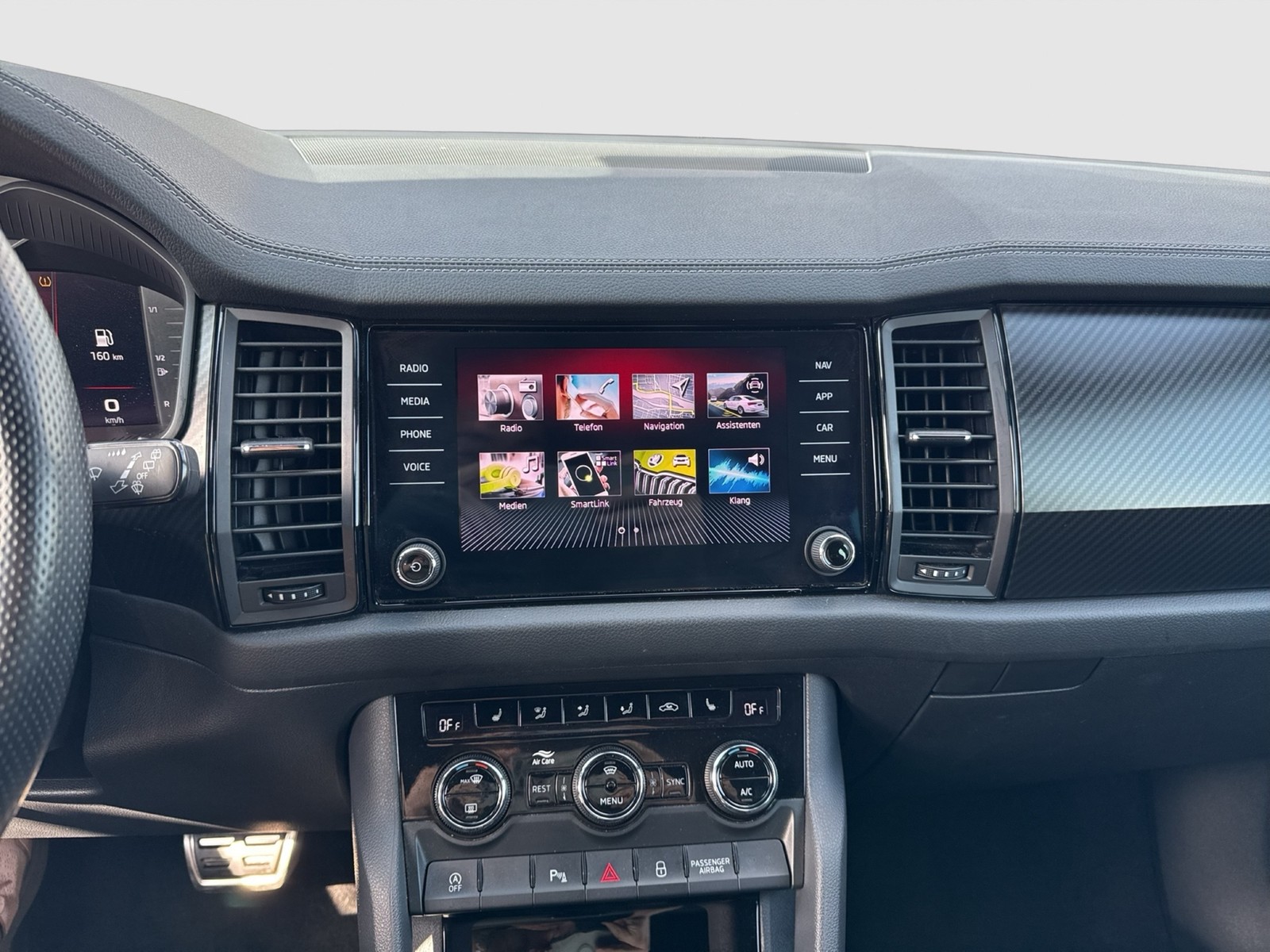 Skoda Kodiaq 2.0 SPORTLINE LM20 MATRIX CARPLAY SITZHZ.