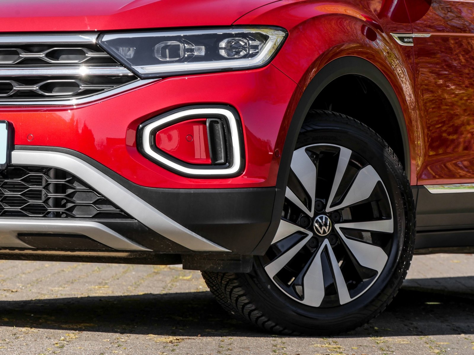 Volkswagen T-Roc Cabrio 1.5 MOVE KAMERA NAVI SITZHEIZUNG