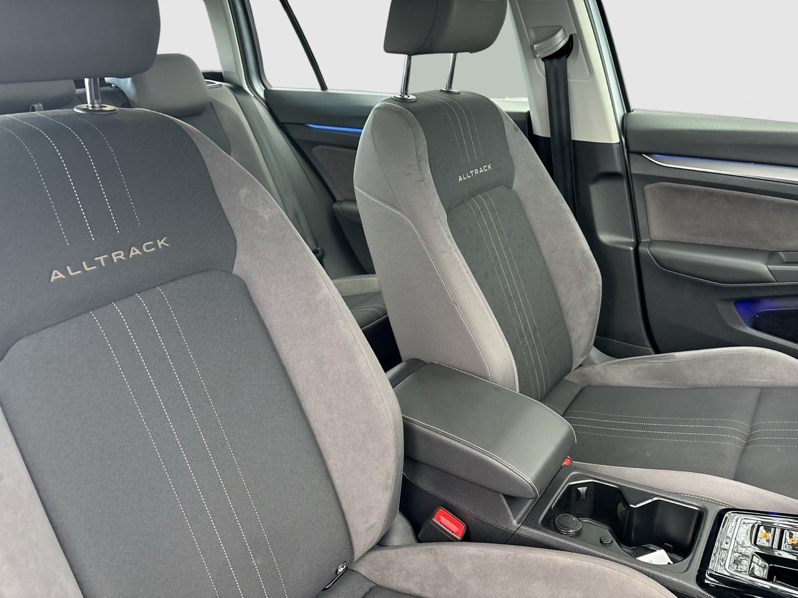 Volkswagen Golf Variant VIII 2.0 ALLTRACK 4X4 STANDHZ. CAM