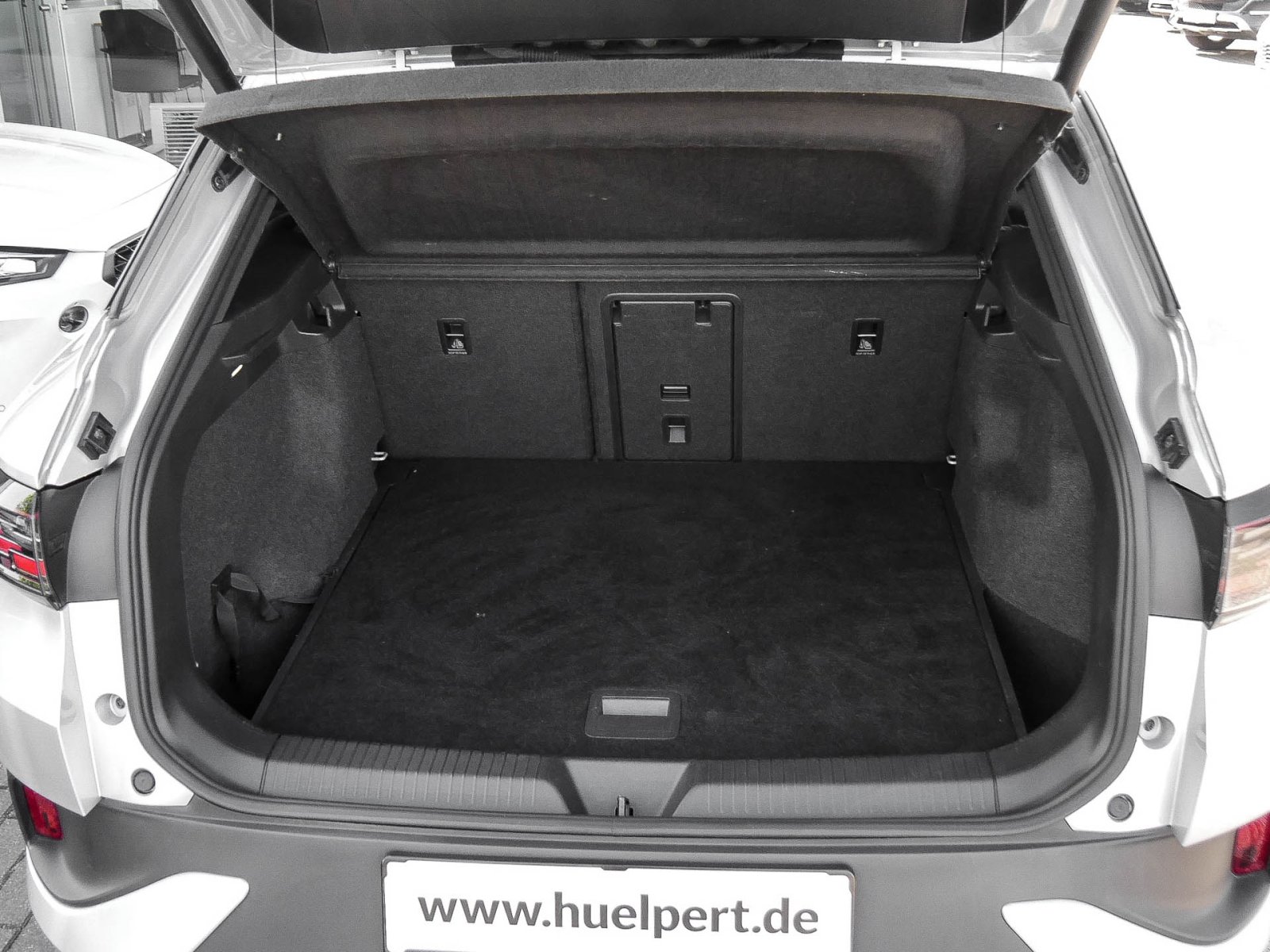 Volkswagen ID.4 GTX PANO NAVI WÄRMEPUMPE eKLAPPE 4x4 eSITZE