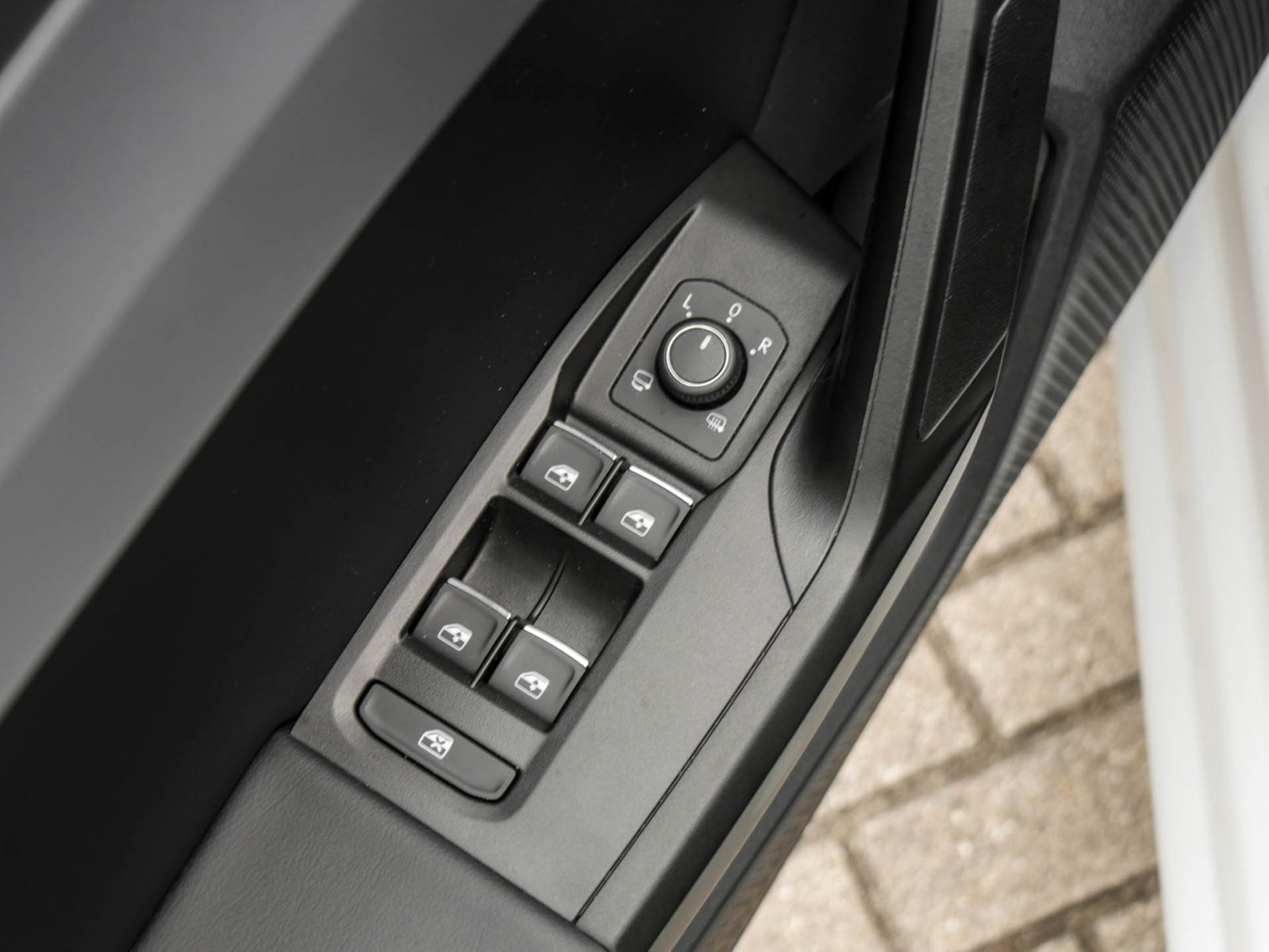 Seat Leon Sportstourer 1.4 e-Hybrid FR SITZHEIZ. NAVI