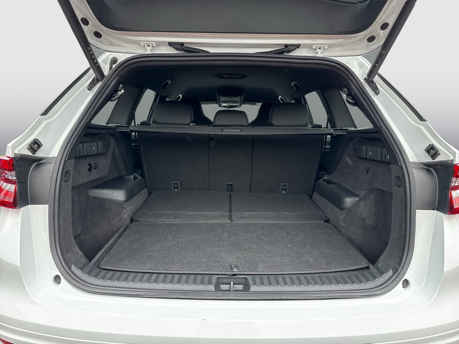 Skoda Kodiaq 2.0 SPORTLINE 4X4 7SITZE CAM LM20 HEAD-UP