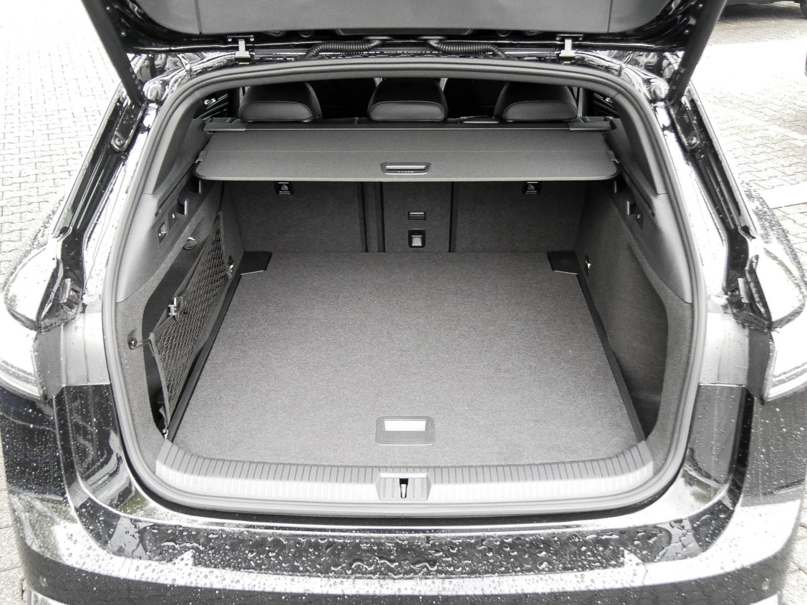 Volkswagen ID.7 Tourer PRO CAM AHK eKLAPPE ACC SITZHEIZ NAVI