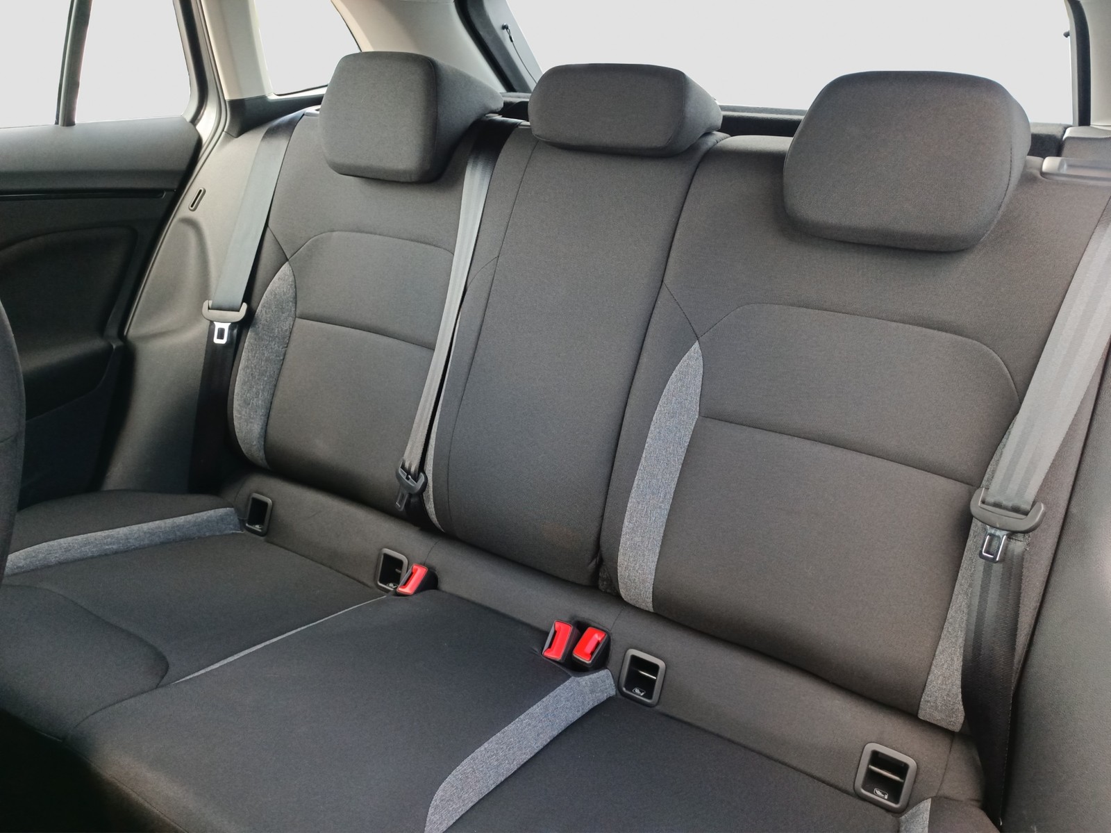Skoda Scala 1.0TSI Essence PDC TEMPOMAT SITZHEIZUNG SMARTLINK