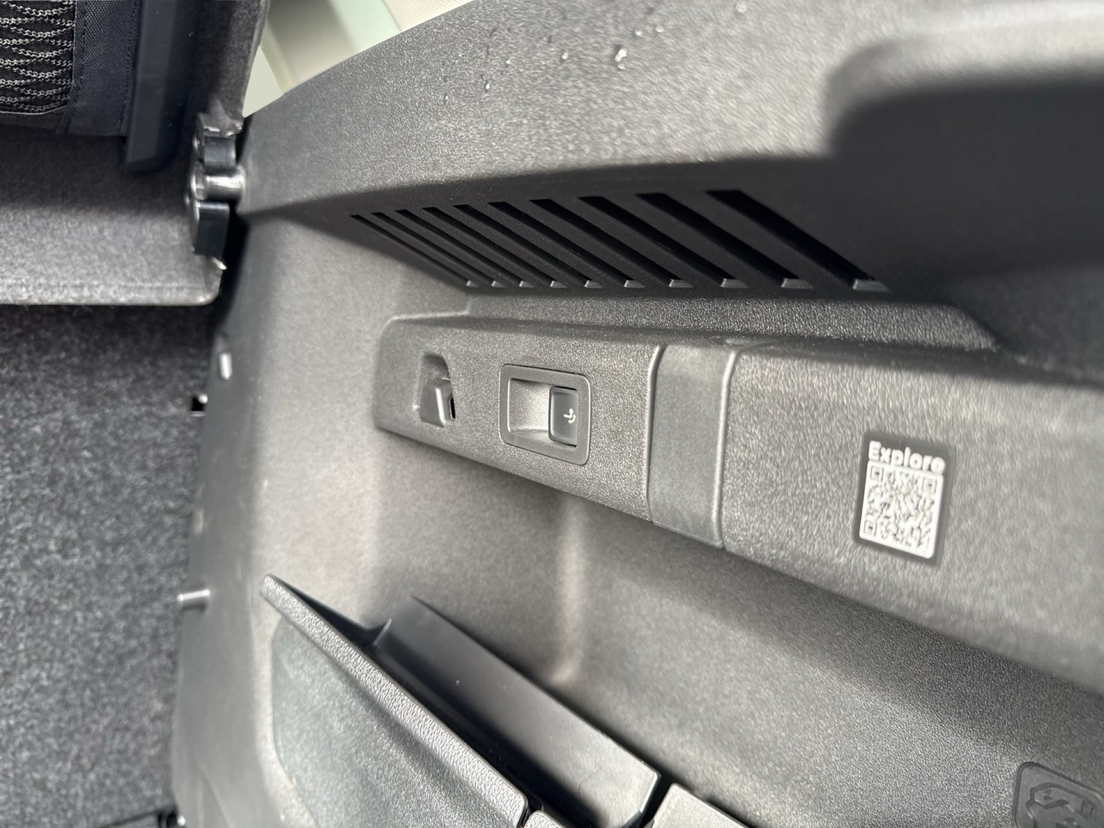 Skoda Elroq 85 LOFT WÄRMEPUMPE AHK CAM ACC LM19 MATRIX