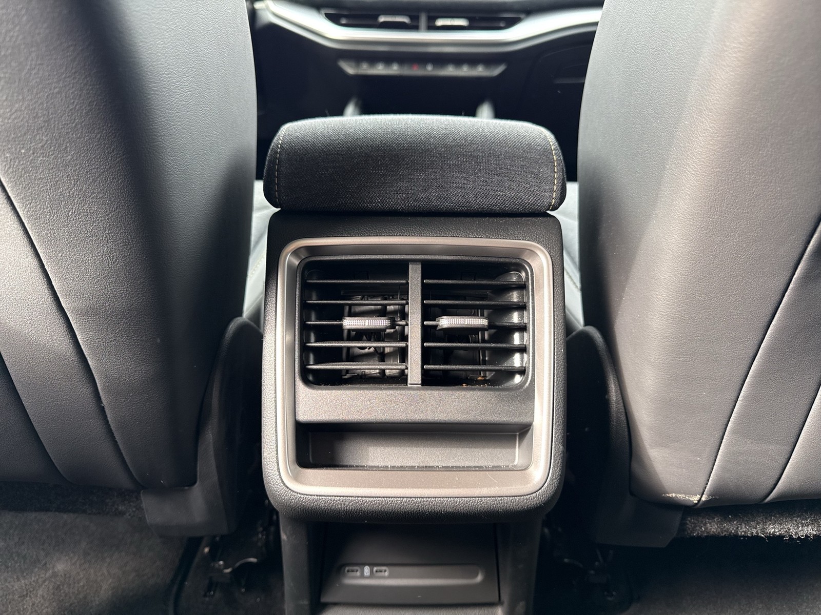 Skoda Elroq 85 LOFT WÄRMEPUMPE AHK CAM ACC LM19 MATRIX