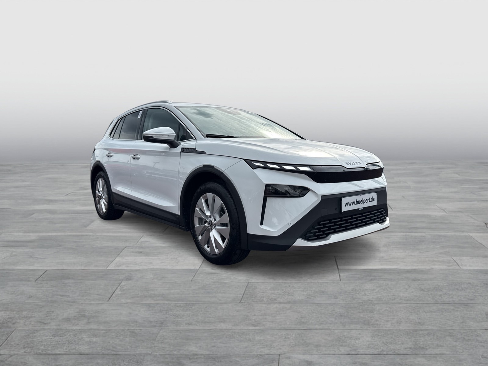 Skoda Elroq 85 LOFT WÄRMEPUMPE AHK CAM ACC LM19 MATRIX