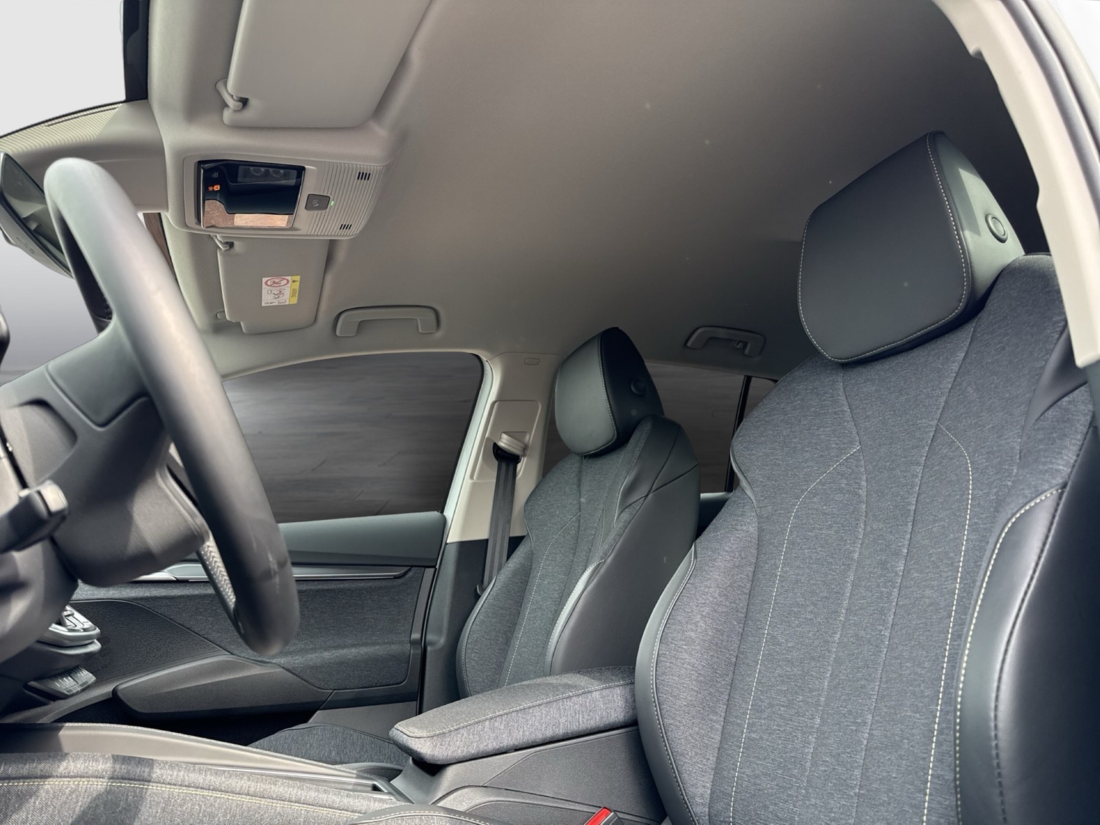 Skoda Elroq 85 LOFT WÄRMEPUMPE AHK CAM ACC LM19 MATRIX