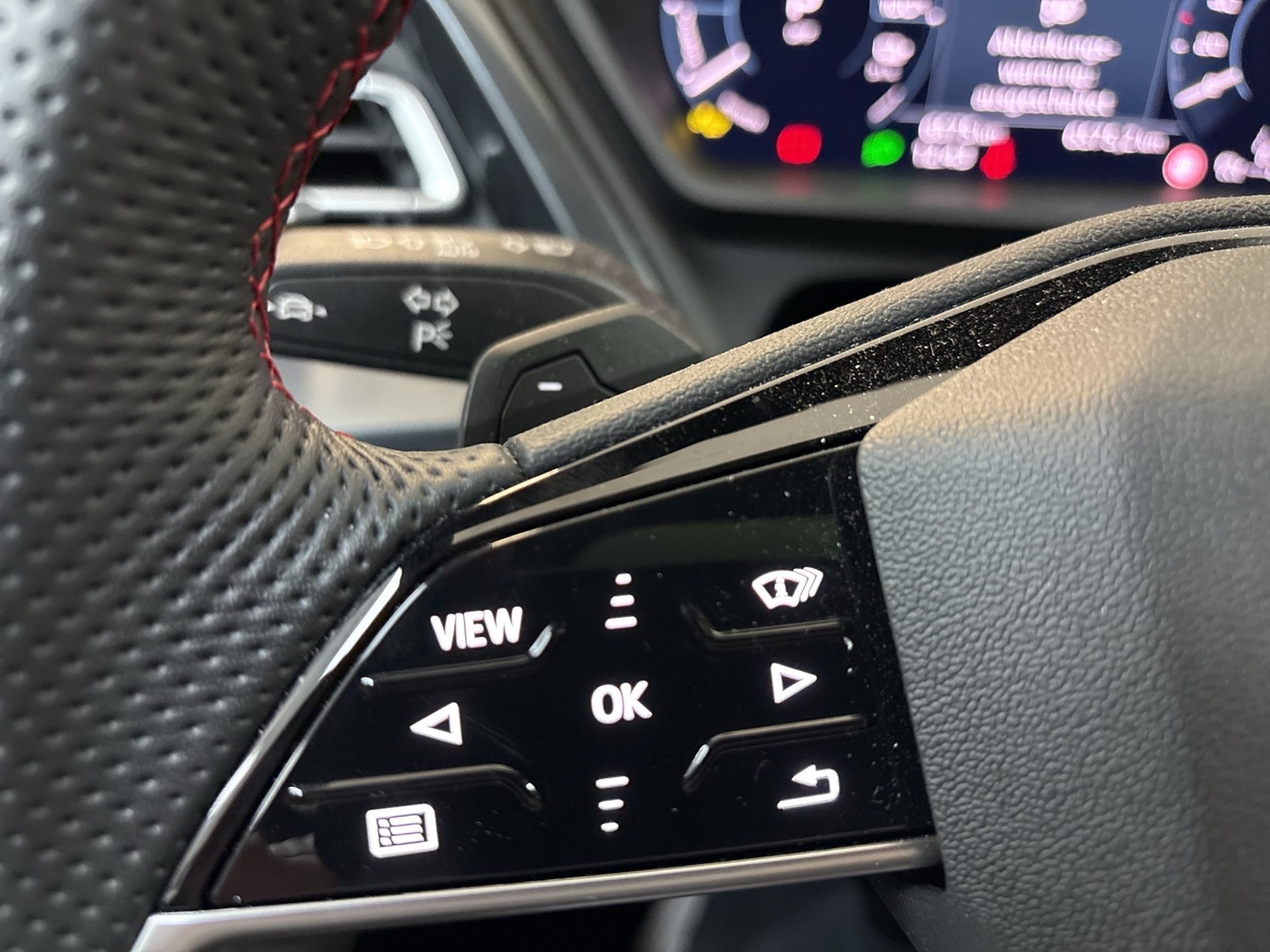 Audi Q4 e-tron Sportback 55 quattro S LINE PANO SONOS