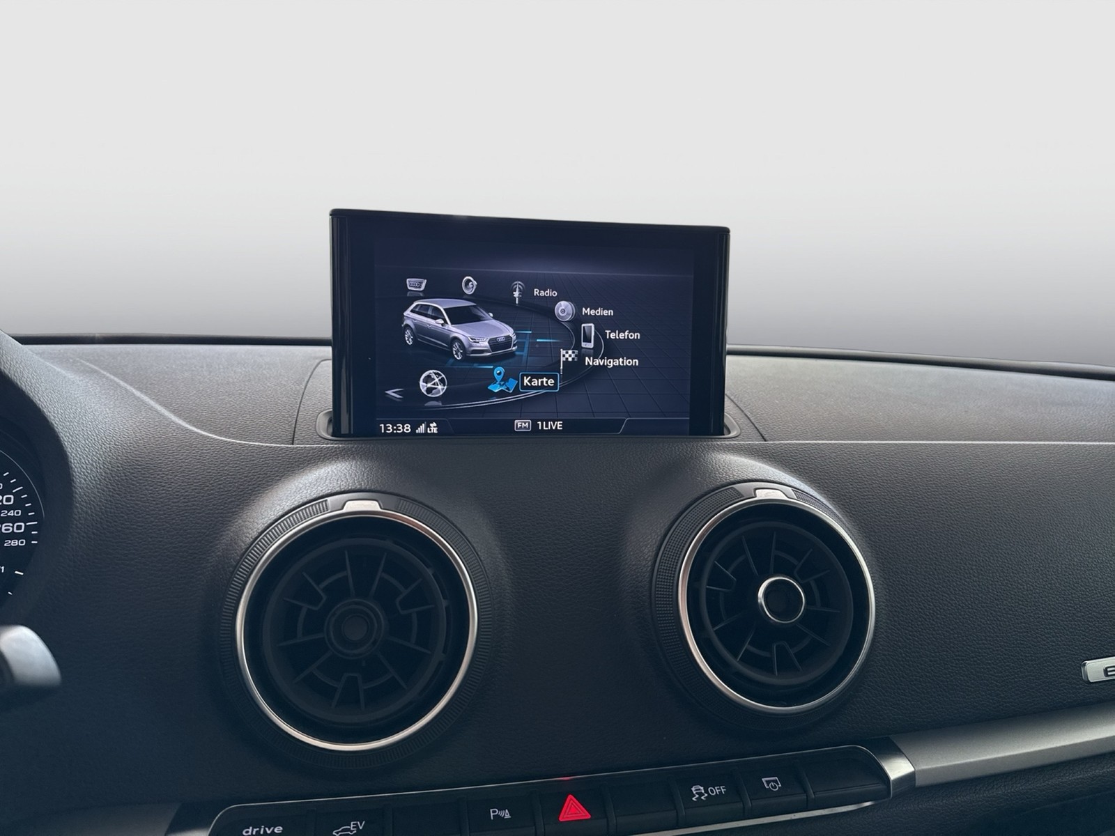 Audi A3 Sportback 40 HYBRID CAM NAVI+ ALU SITZHEIZUNG