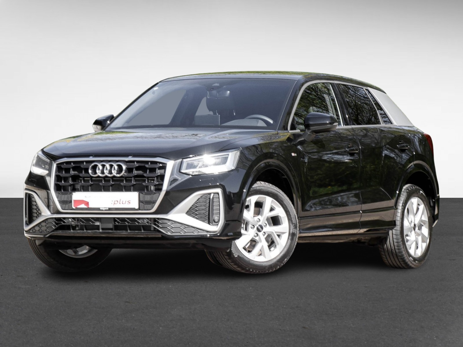 Audi Q2 35 S LINE NAVI+ AHK SPORTSITZE LM17