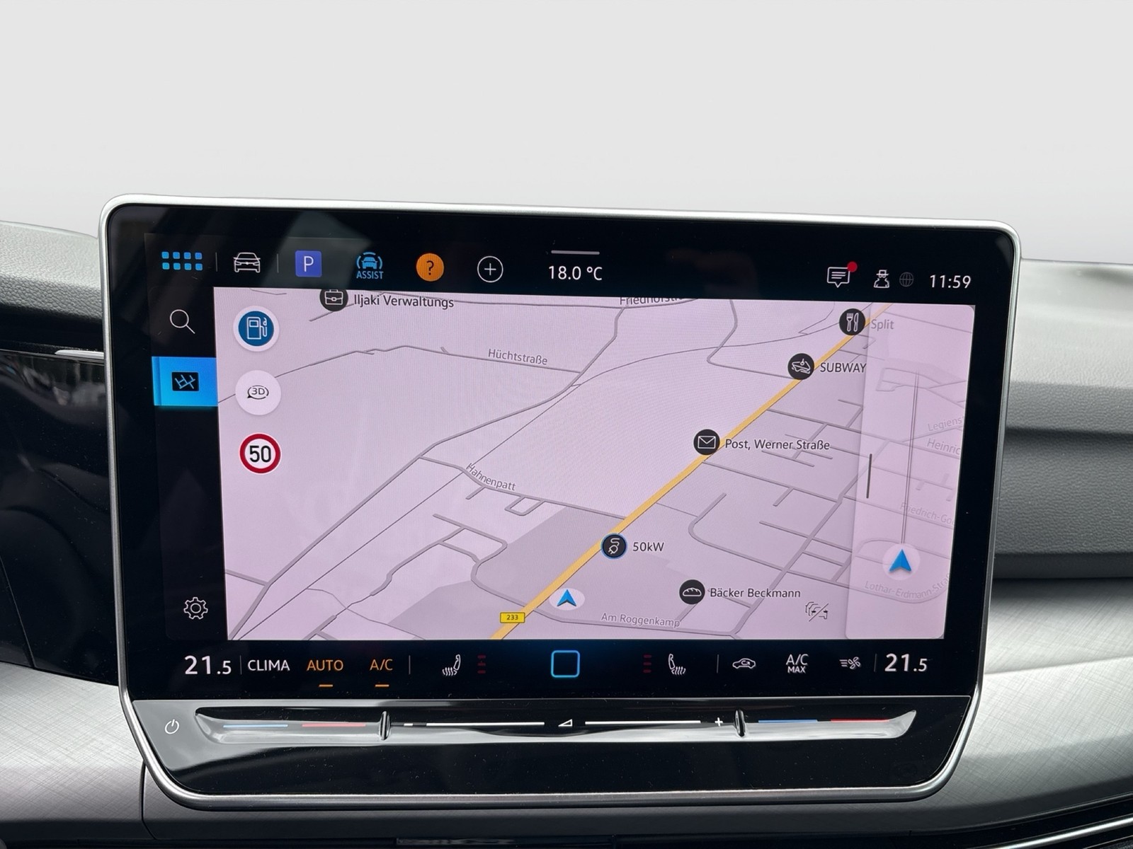 Volkswagen Golf VIII 1.5 LIFE CAM ACC NAVI CARPLAY SITZHEIZ