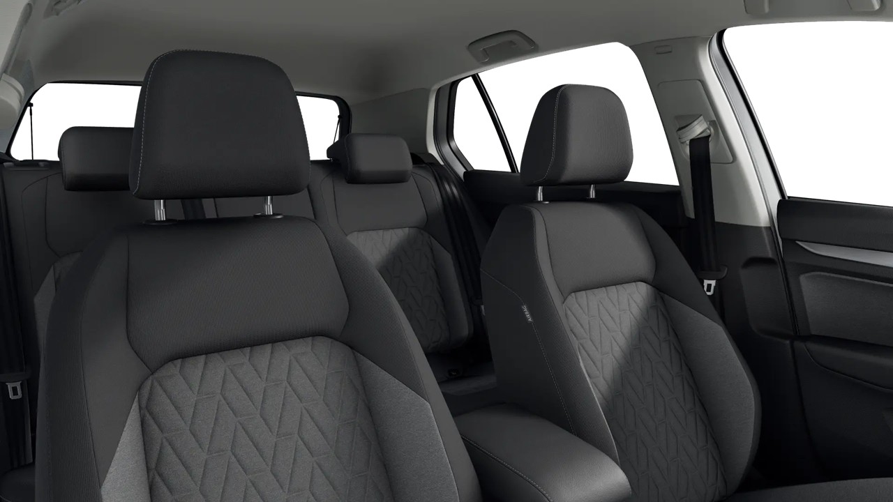 Volkswagen Golf VIII 1.5 LIFE CAM ACC NAVI CARPLAY SITZHEIZ