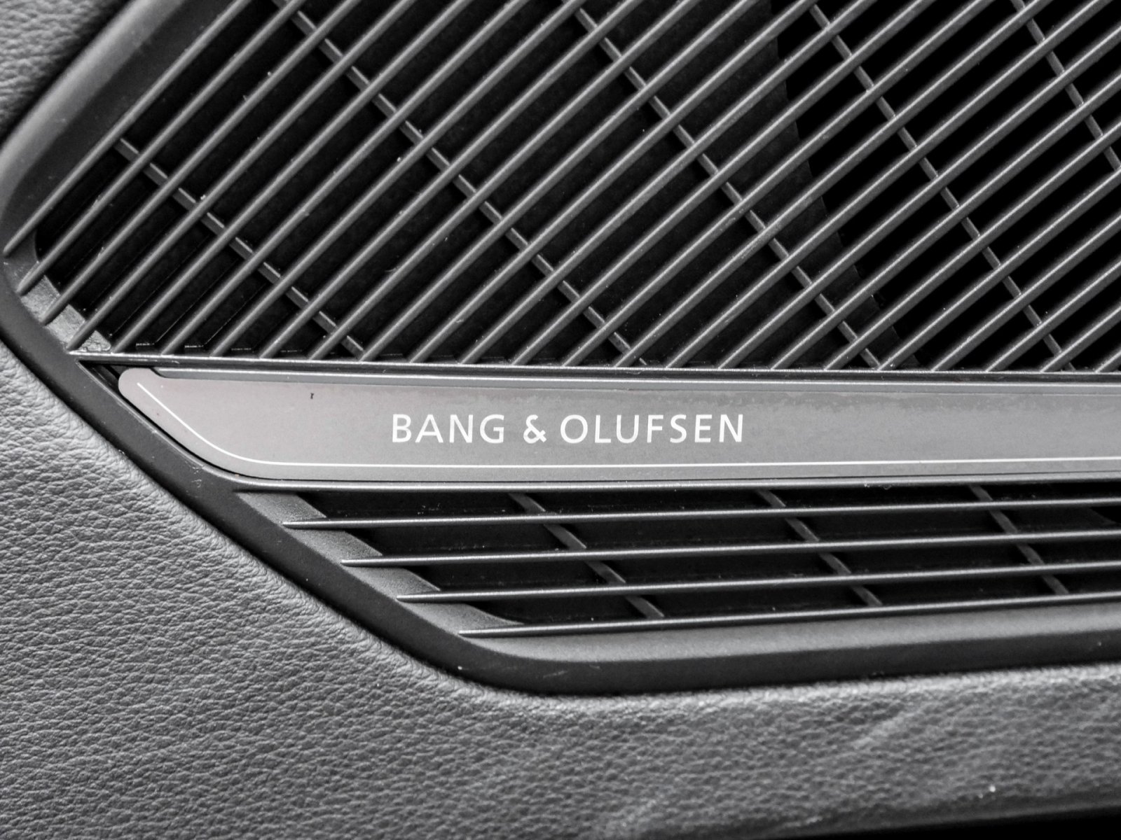 Audi A4 Avant 35 advanced PANO B&O CAM eKLAPPE NAVI+