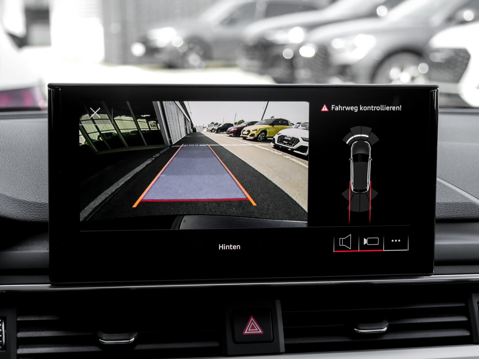 Audi A4 Avant 35 advanced PANO B&O CAM eKLAPPE NAVI+