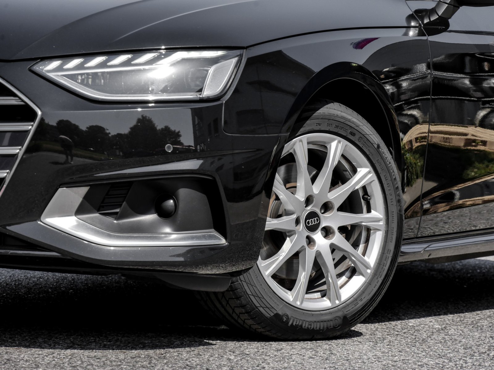 Audi A4 Avant 35 advanced PANO B&O CAM eKLAPPE NAVI+