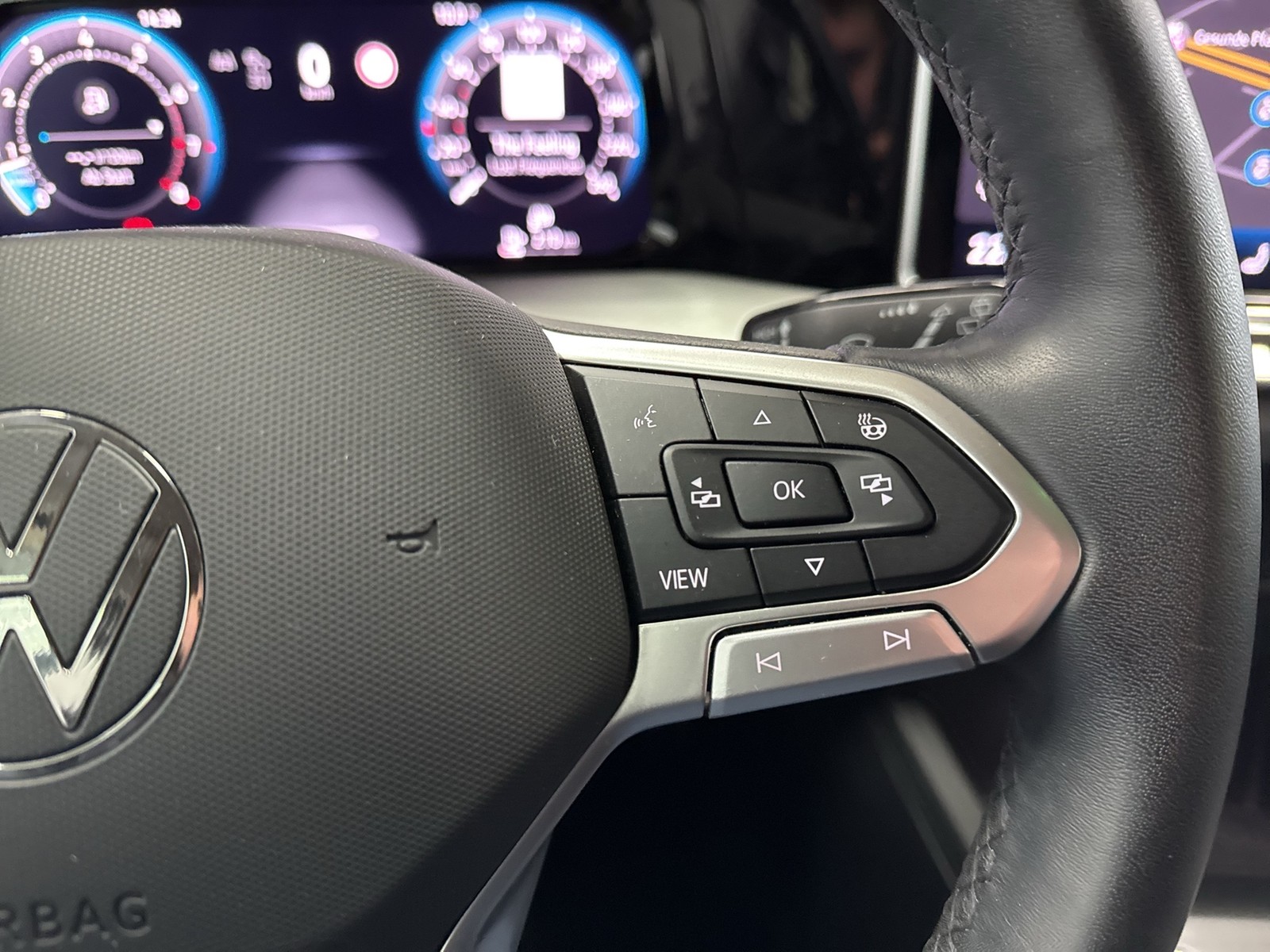 Volkswagen Golf Variant VIII 1.5 LIFE CAM ACC NAVI LED+ ALU