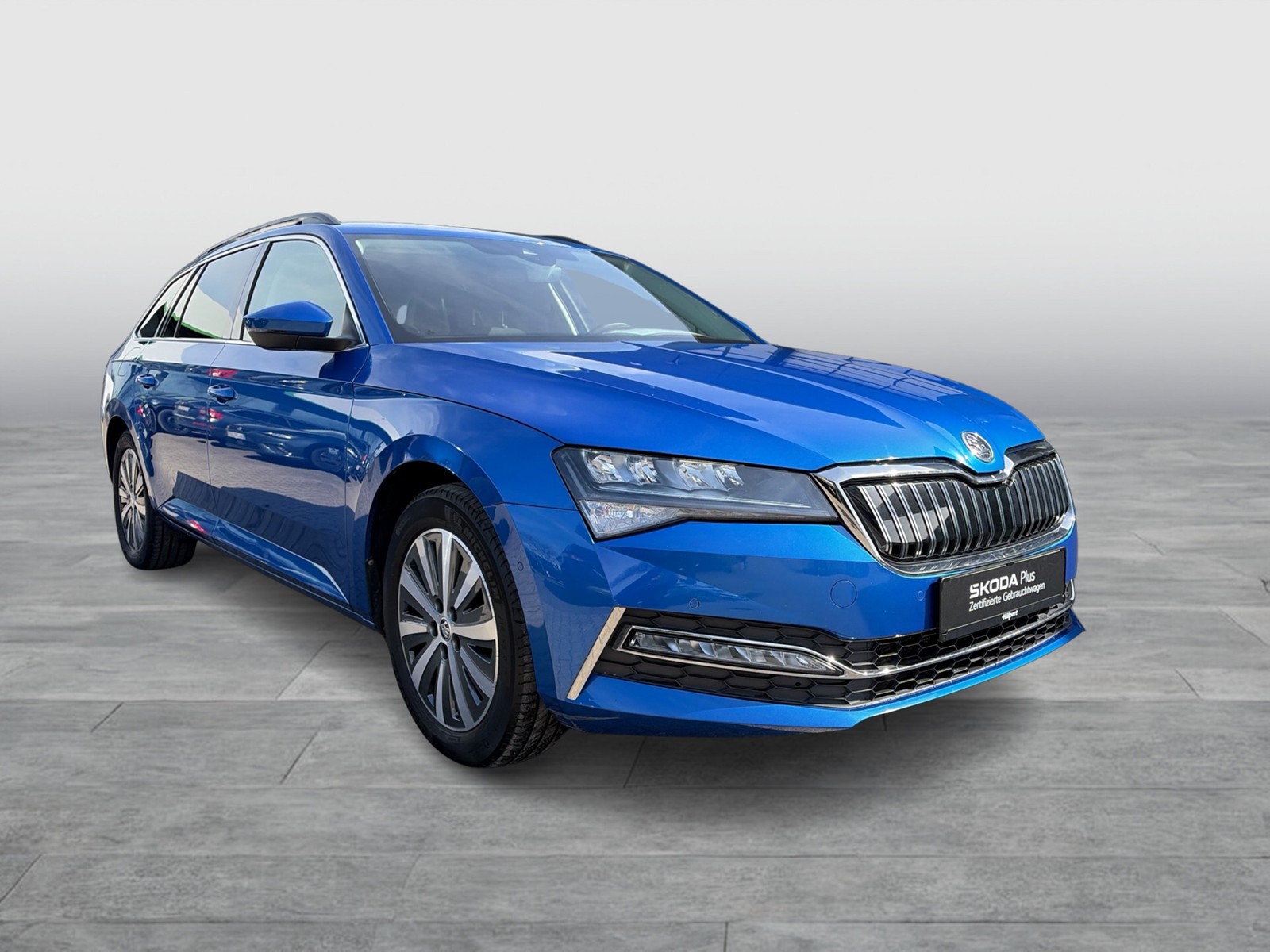 Skoda Superb Combi 1.4 iV STANDHZ. AHK CAM ACC EKLAPPE