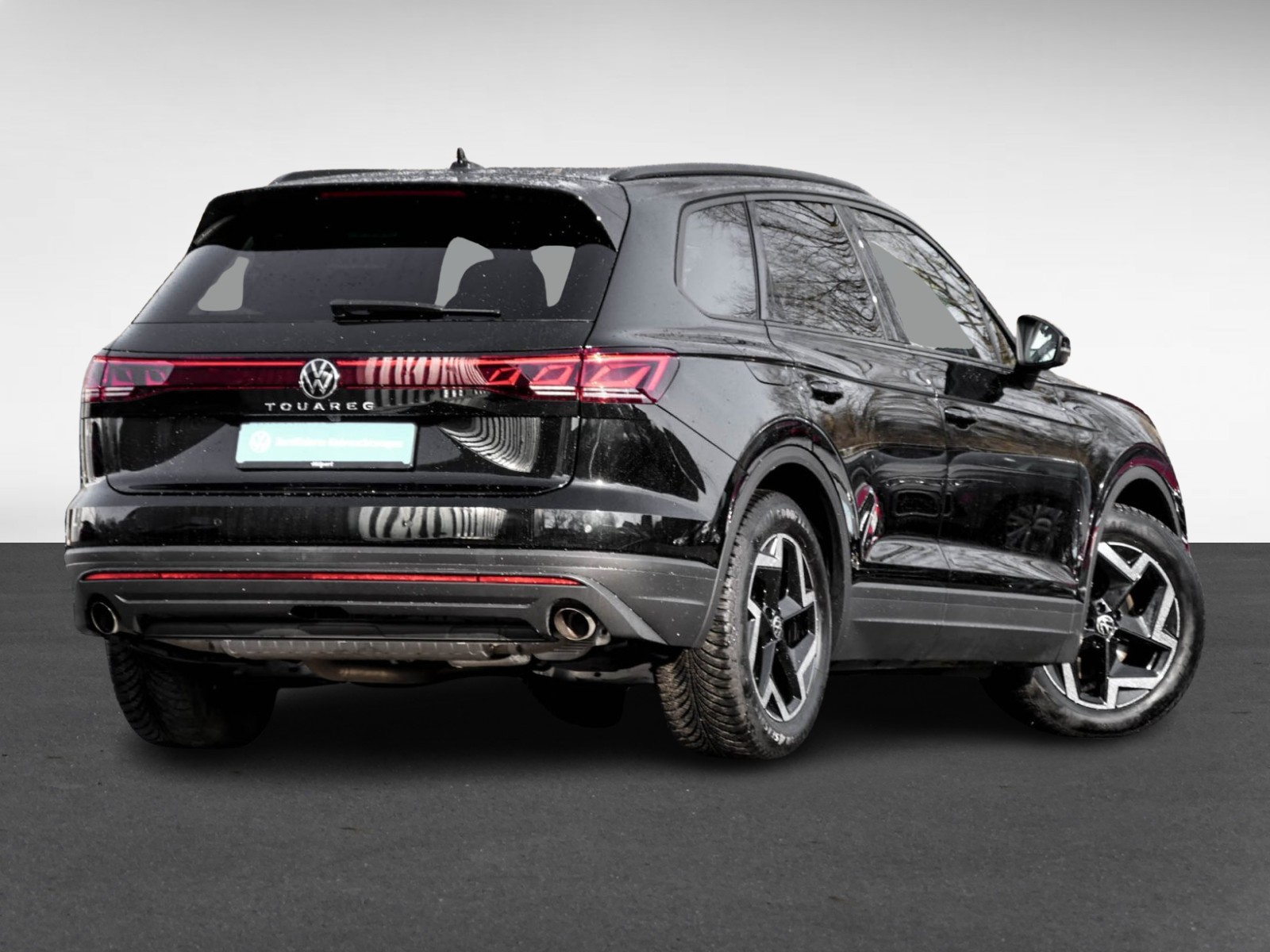 Volkswagen Touareg V6 NEUESMODELL AHK CAM ACC LM19 E-KLAPPE