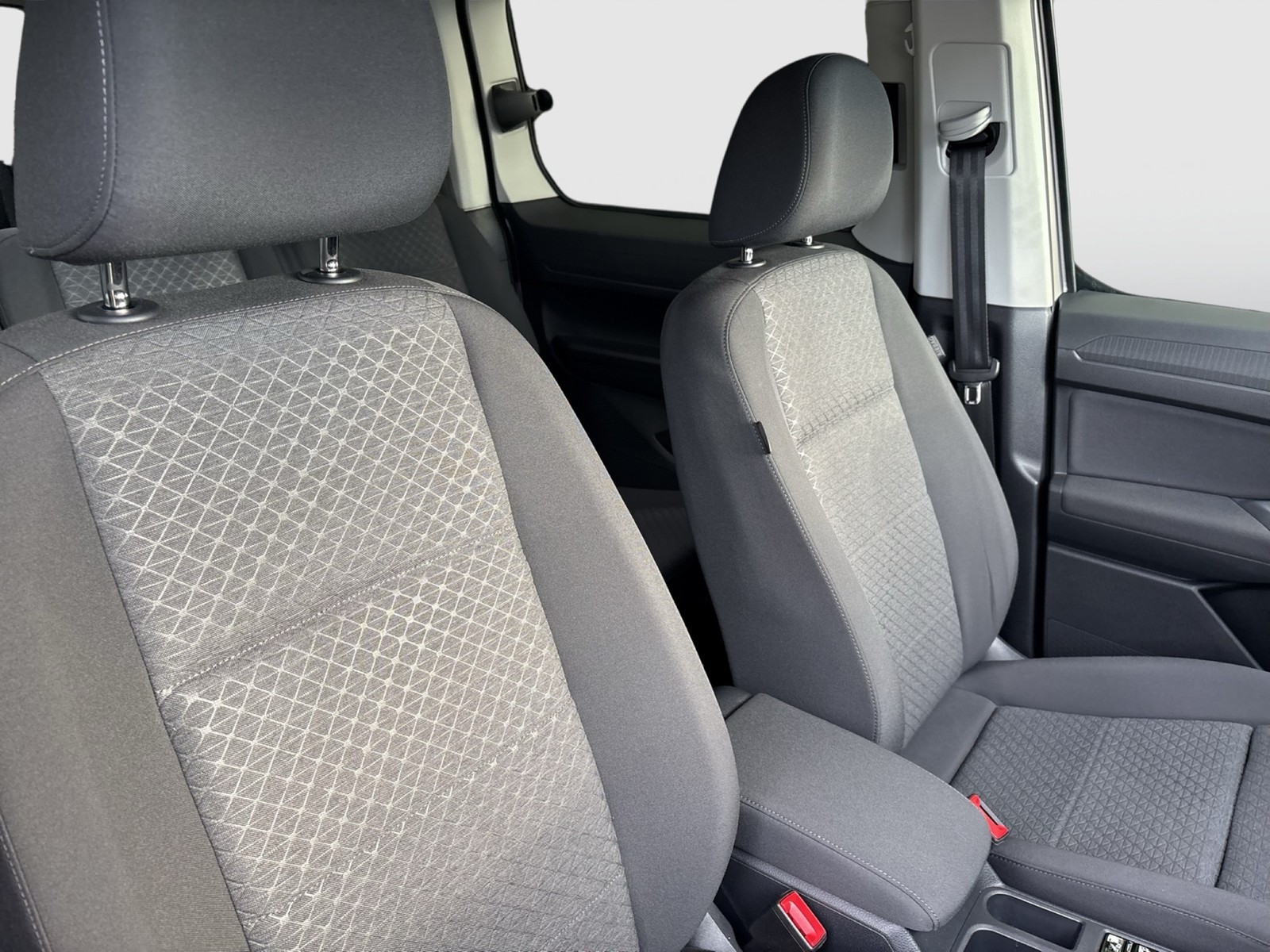 Ford Grand Tourneo Connect 2.0 TITANIUM 7SITZE AHK