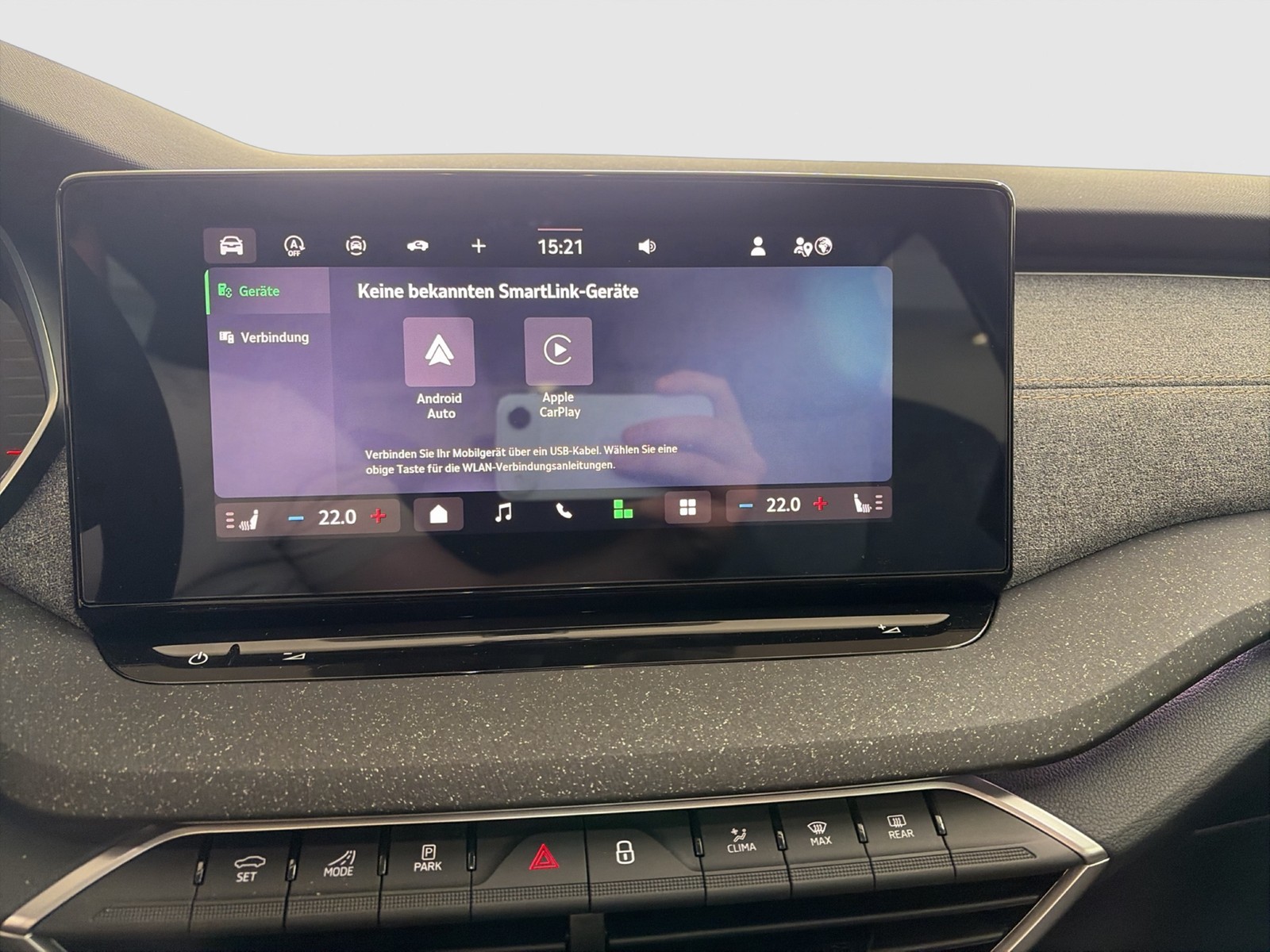 Skoda Octavia 1.5 e-TEC SELECTION EKLAPPE CARPLAY LM17
