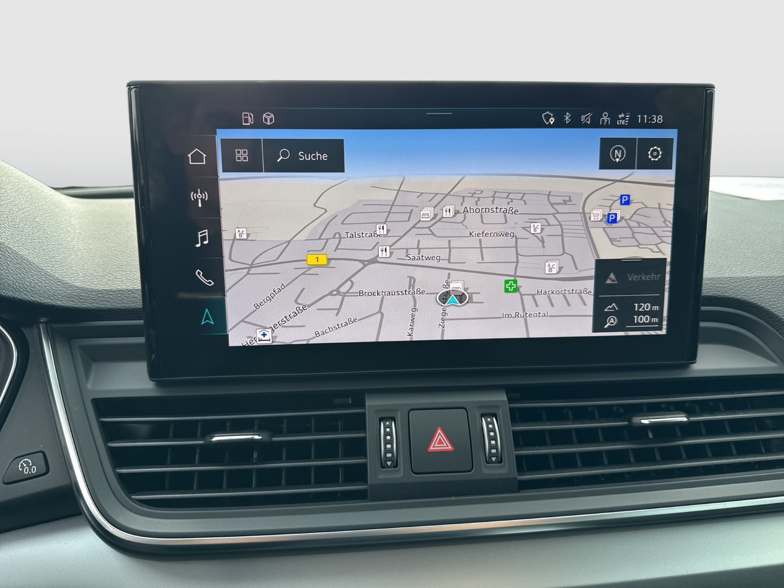 Audi Q5 40 quattro advanced AHK 360CAM ACC LM18 NAVI+