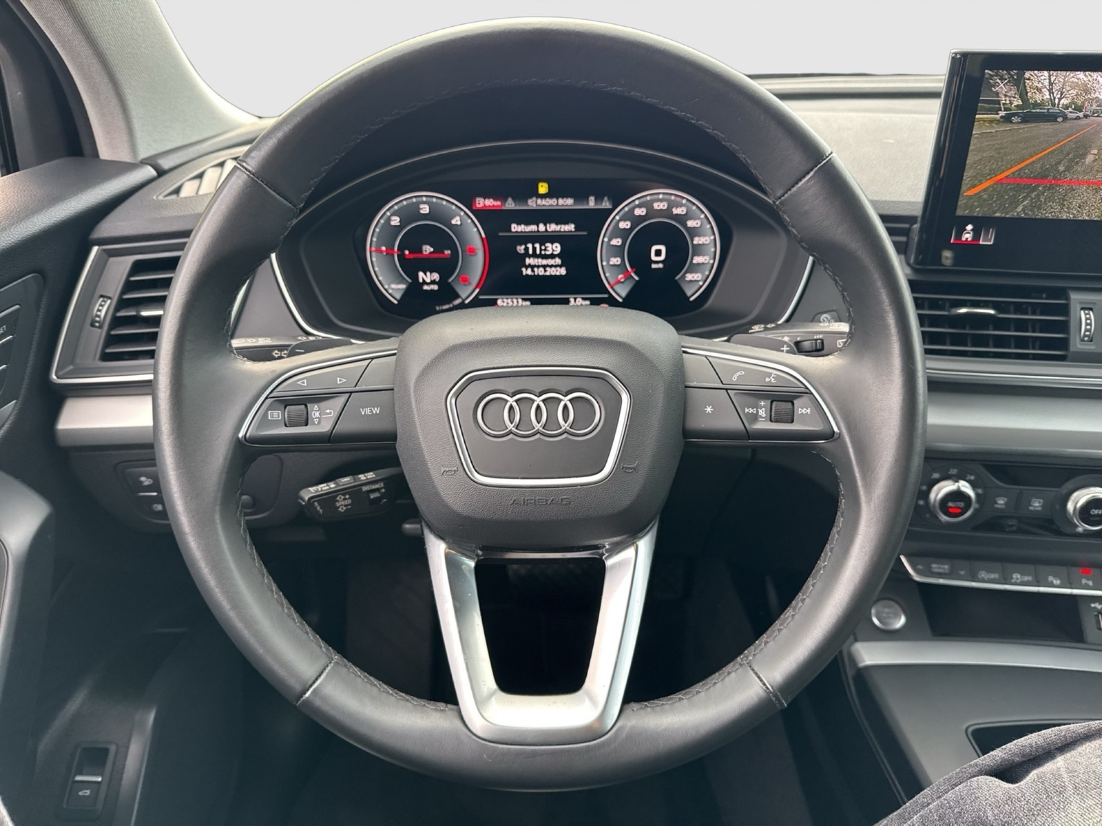 Audi Q5 40 quattro advanced AHK 360CAM ACC LM18 NAVI+