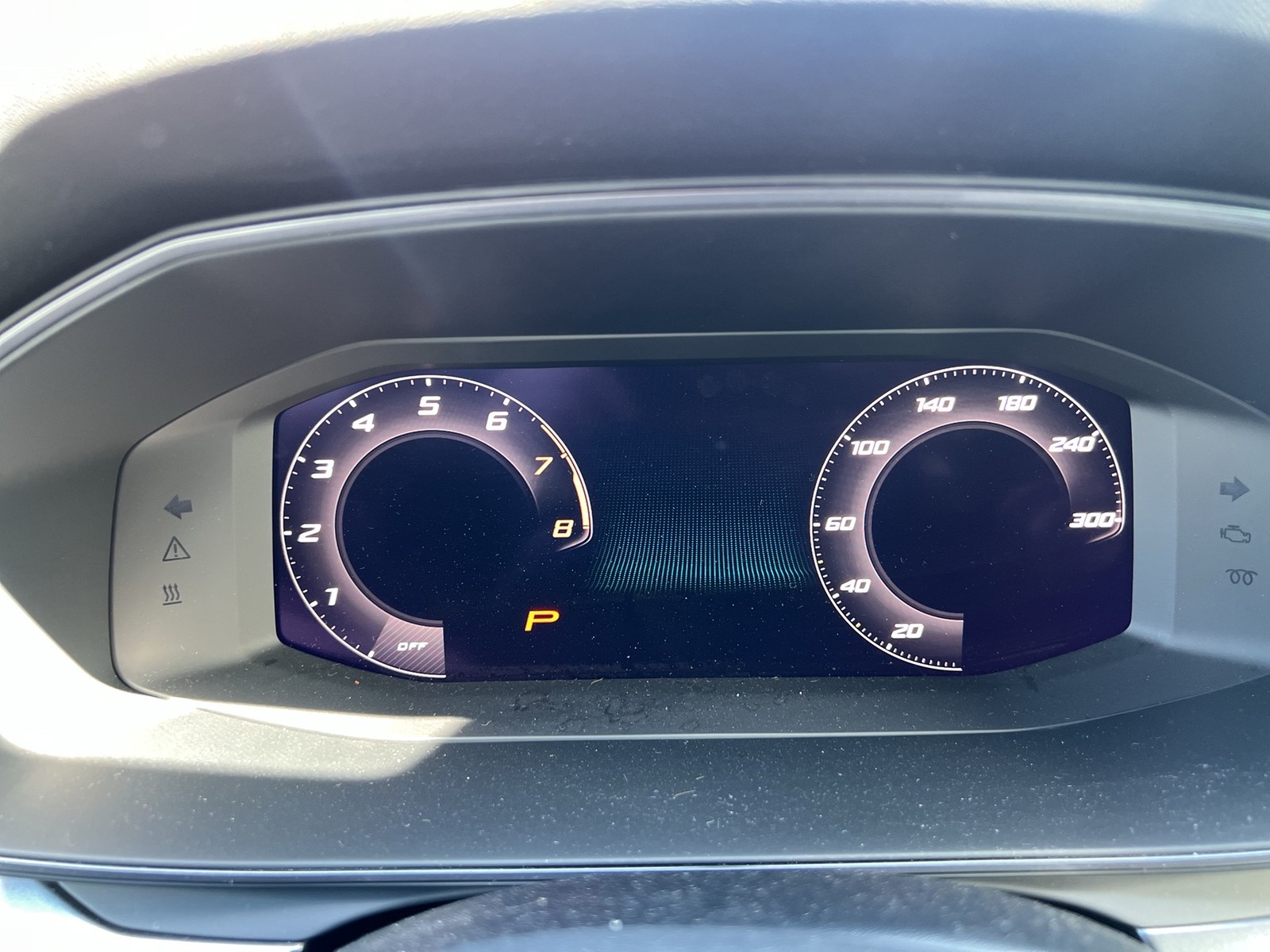 Cupra Leon 1.5 eTSI CAM ACC LM18 NAVI CARPLAY SITZHEIZ