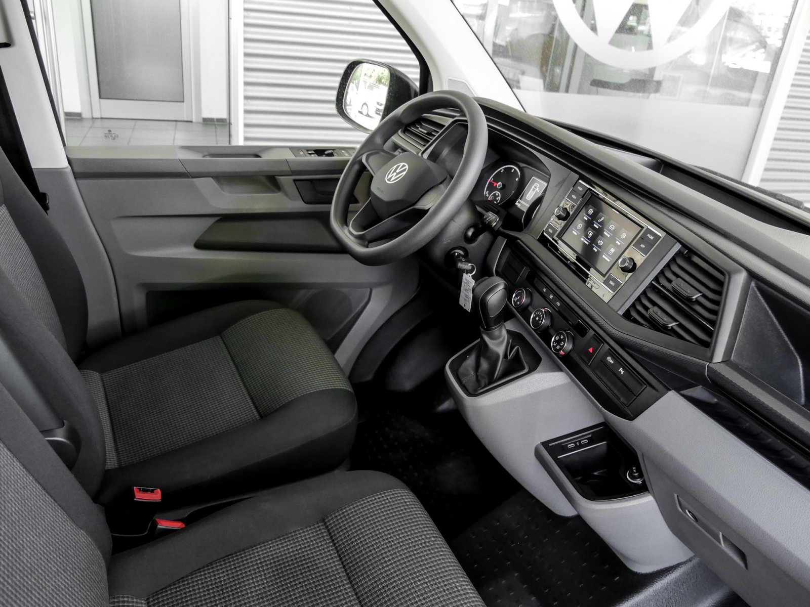 Volkswagen T6 Kombi T6.1 DSG 9-Sitzer CARPLAY KLIMA