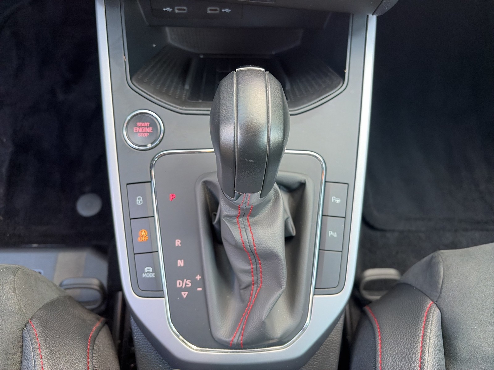 Seat Arona 1.5 FR Beats KAMERA ACC ALU18" NAVI AHK