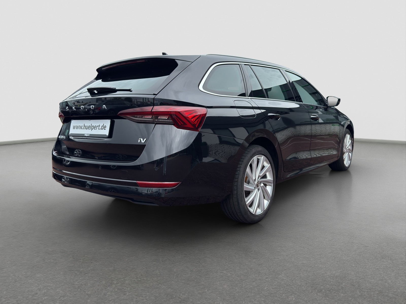 Skoda Octavia Combi 1.4 iV STYLE ACC LM18 NAVICOLUMBUS