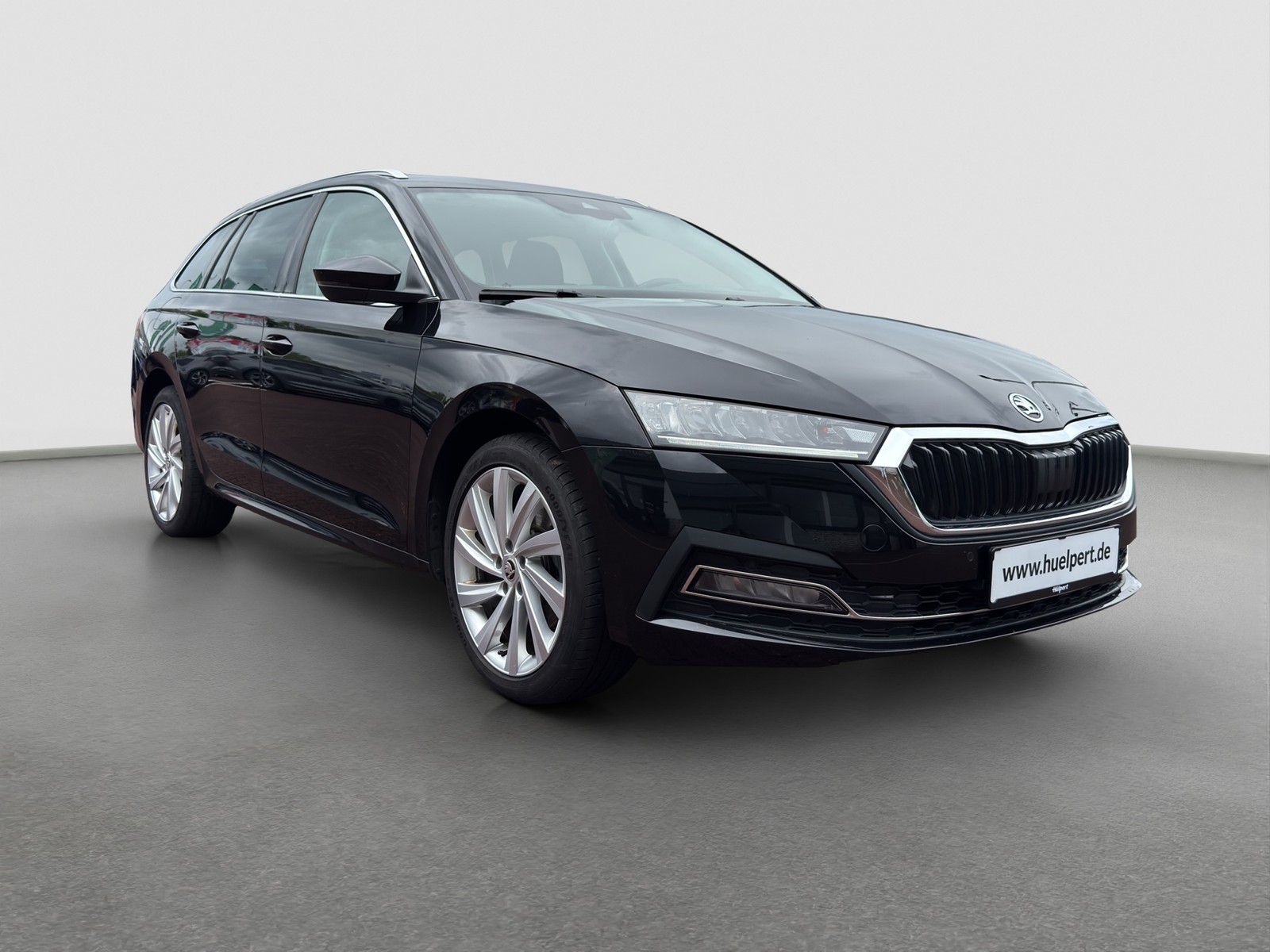 Skoda Octavia Combi 1.4 iV STYLE ACC LM18 NAVICOLUMBUS