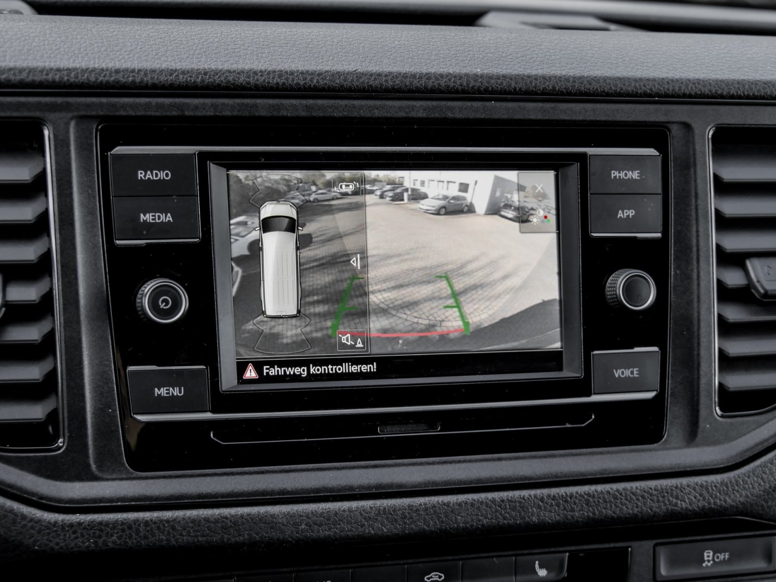 Volkswagen Crafter Kasten 30 2.0 MR AHK CAM SITZHEIZ.KLIMA