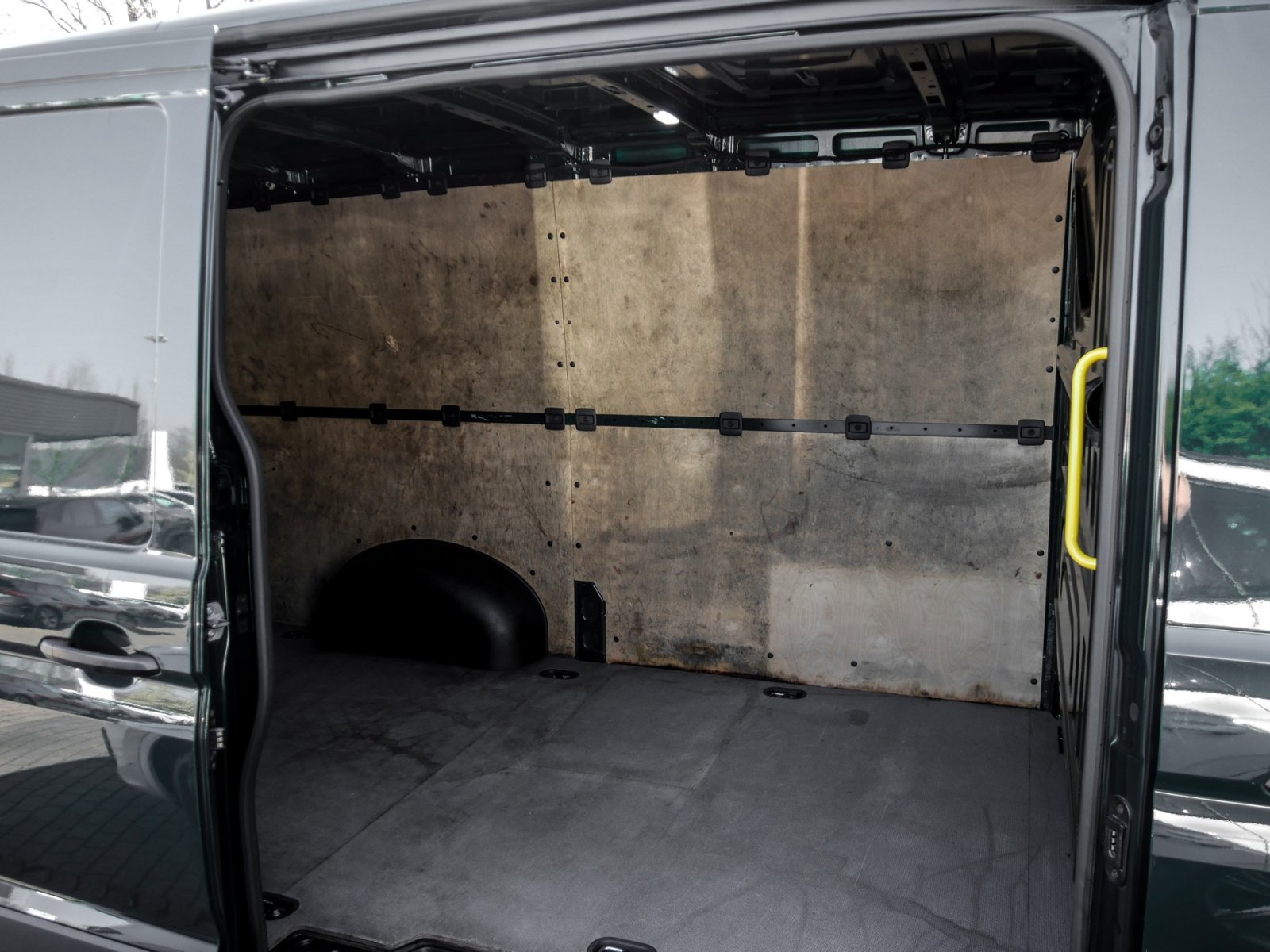 Volkswagen Crafter Kasten 30 2.0 MR AHK CAM SITZHEIZ.KLIMA