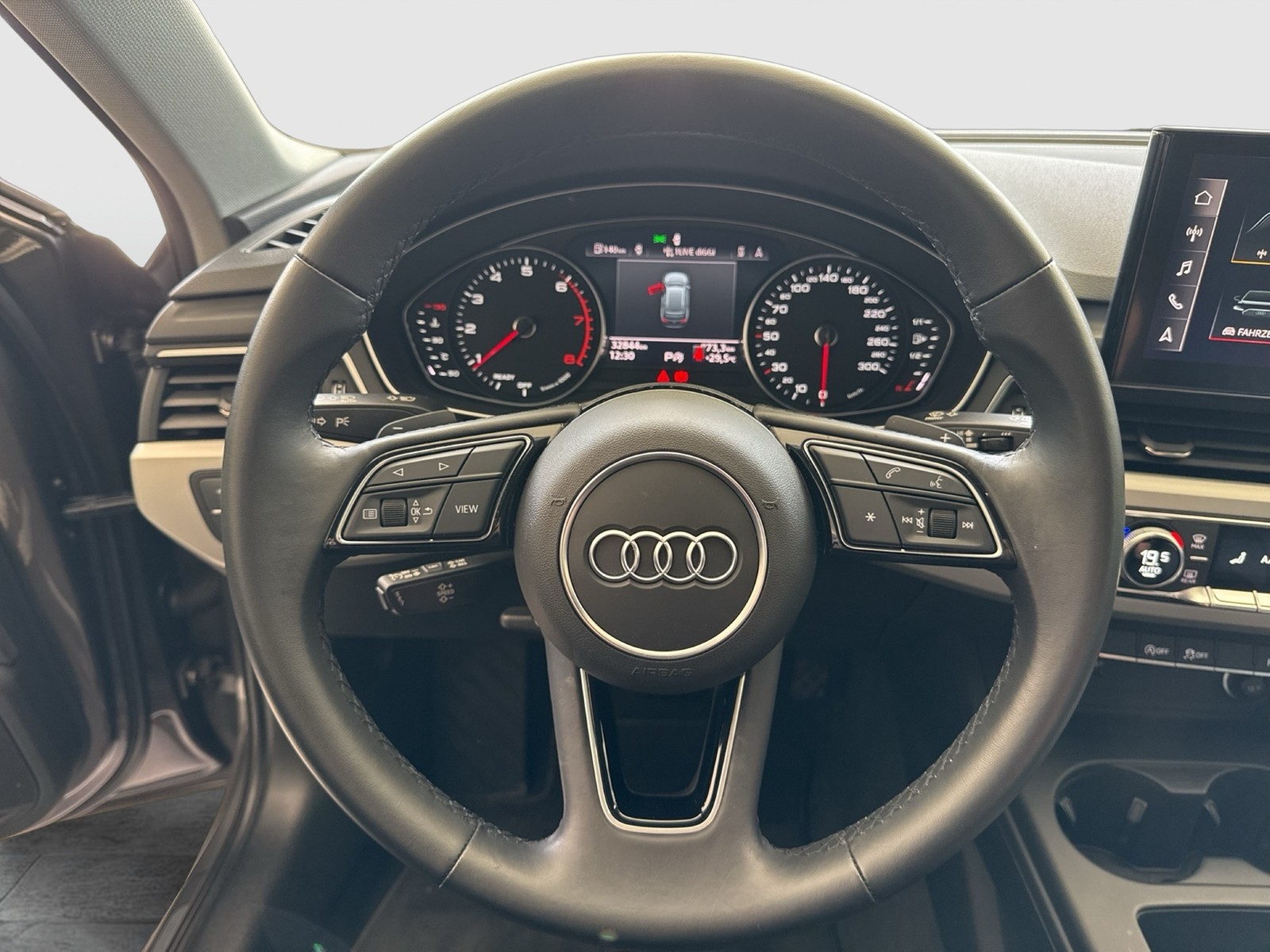 Audi A4 Avant 35 eKLAPPE NAVI+ ALU17" SITZHEIZUNG