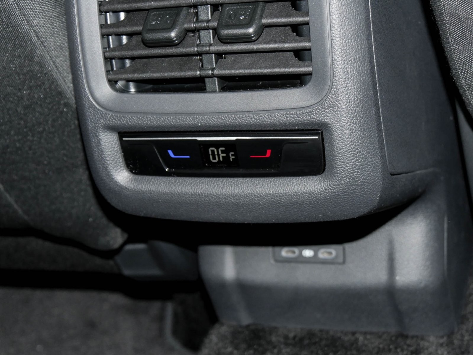 Volkswagen T-Roc 1.5 LIFE DSG NEUESMODELL