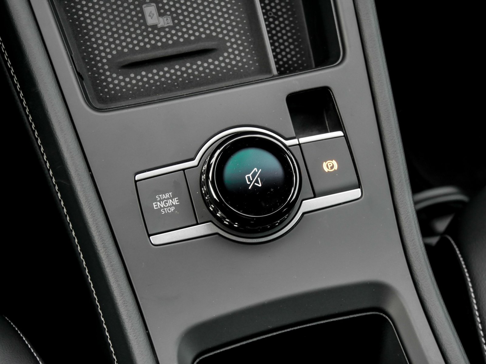 Volkswagen T-Roc 1.5 R-LINE DSG NEUESMODELL BLACKSTYLE LM20