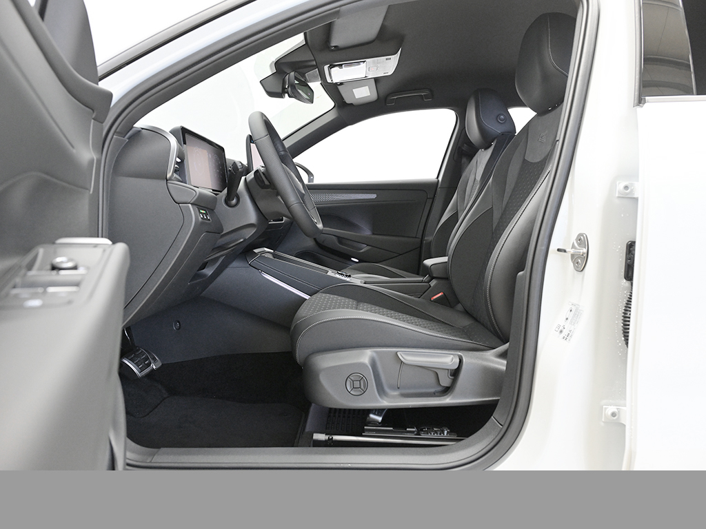 Volkswagen T-Roc 1.5 R-LINE DSG NEUESMODELL