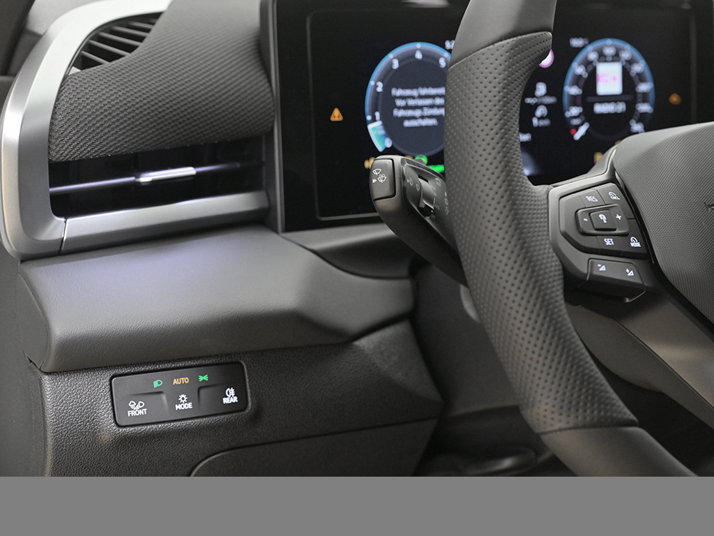 Volkswagen T-Roc 1.5 R-LINE DSG NEUESMODELL BLACKSTYLE LM20