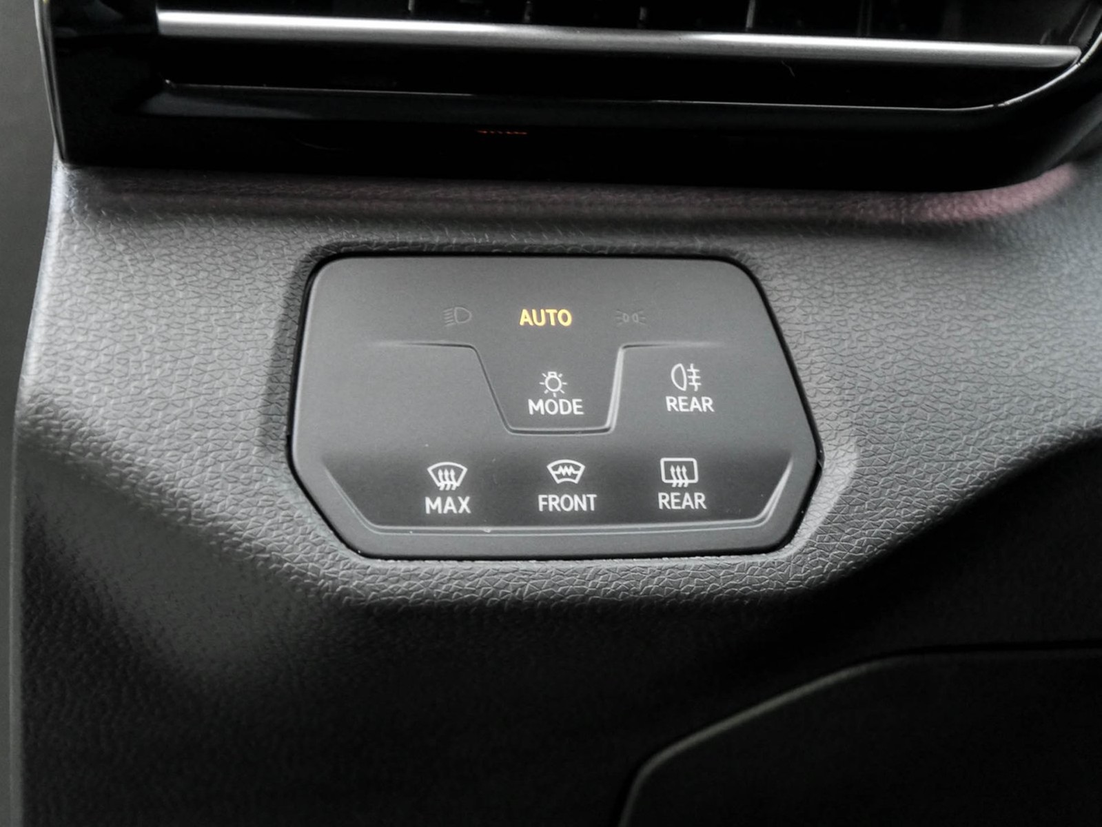 Volkswagen ID.4 Pro MOVE WÄRMEPUMPE CAM ACC LM19 E-KLAPPE