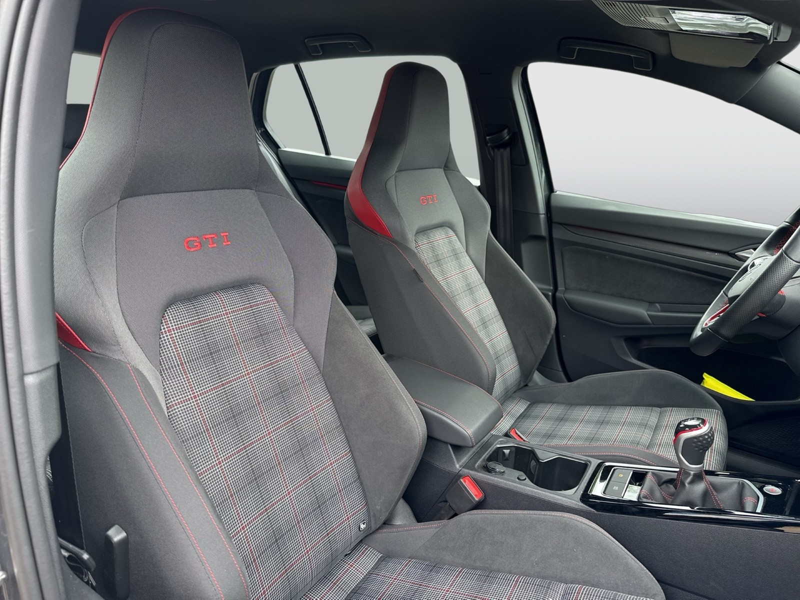 Volkswagen Golf 2.0 GTI LED+ CARPLAY SITZHEIZUNG