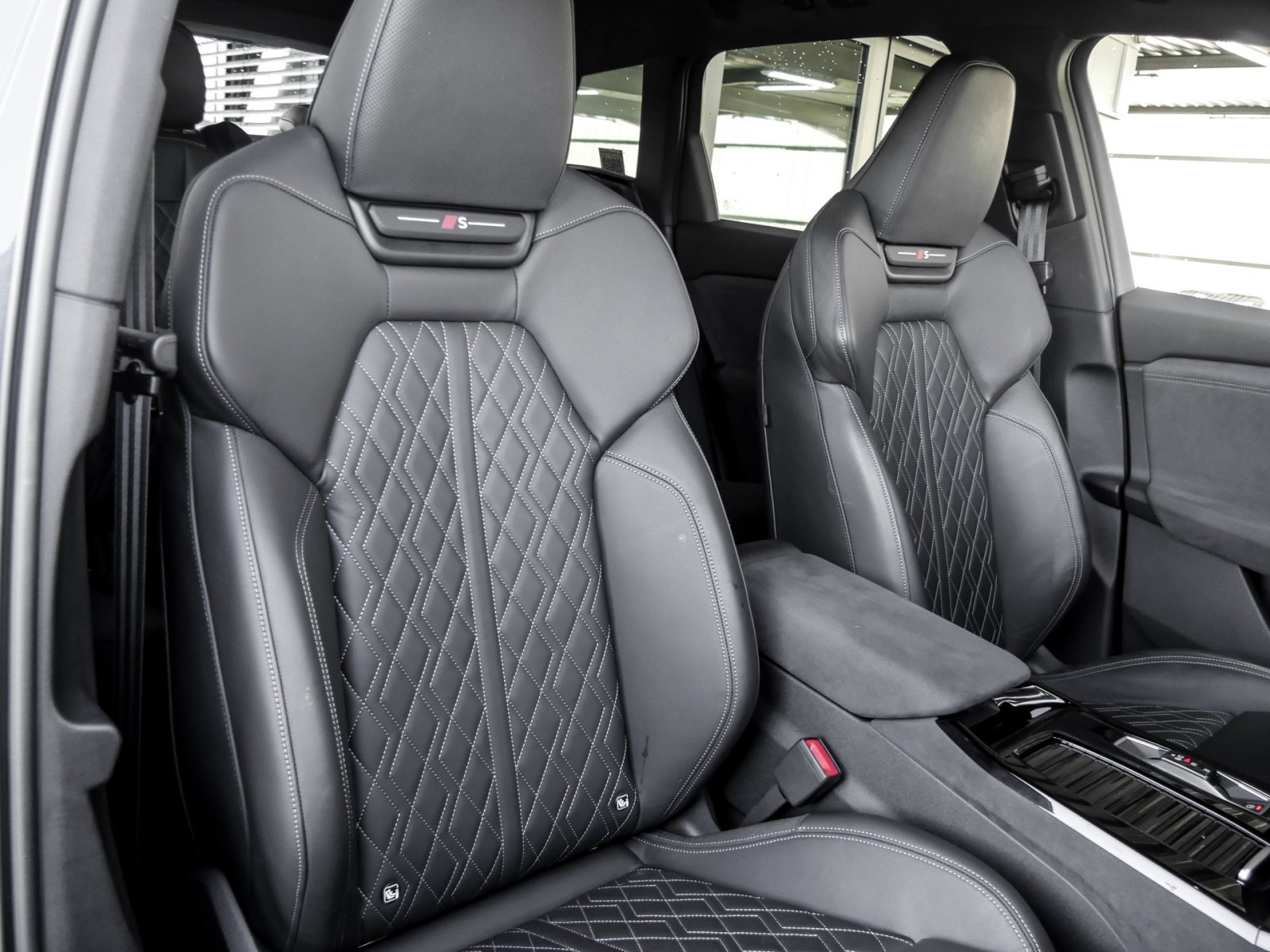 Audi SQ6 e-tron quattro B&O 360CAM ALU20 eKLAPPE NAVI