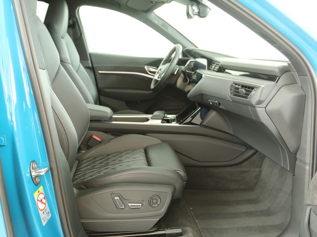 Audi e-tron S quattro BLACKPAK PANO 360°CAM ACC LM21
