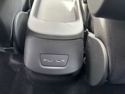 Volkswagen ID.3 Pure WÄRMEPUMPE CAM ACC LM18 NAVI CARPLAY