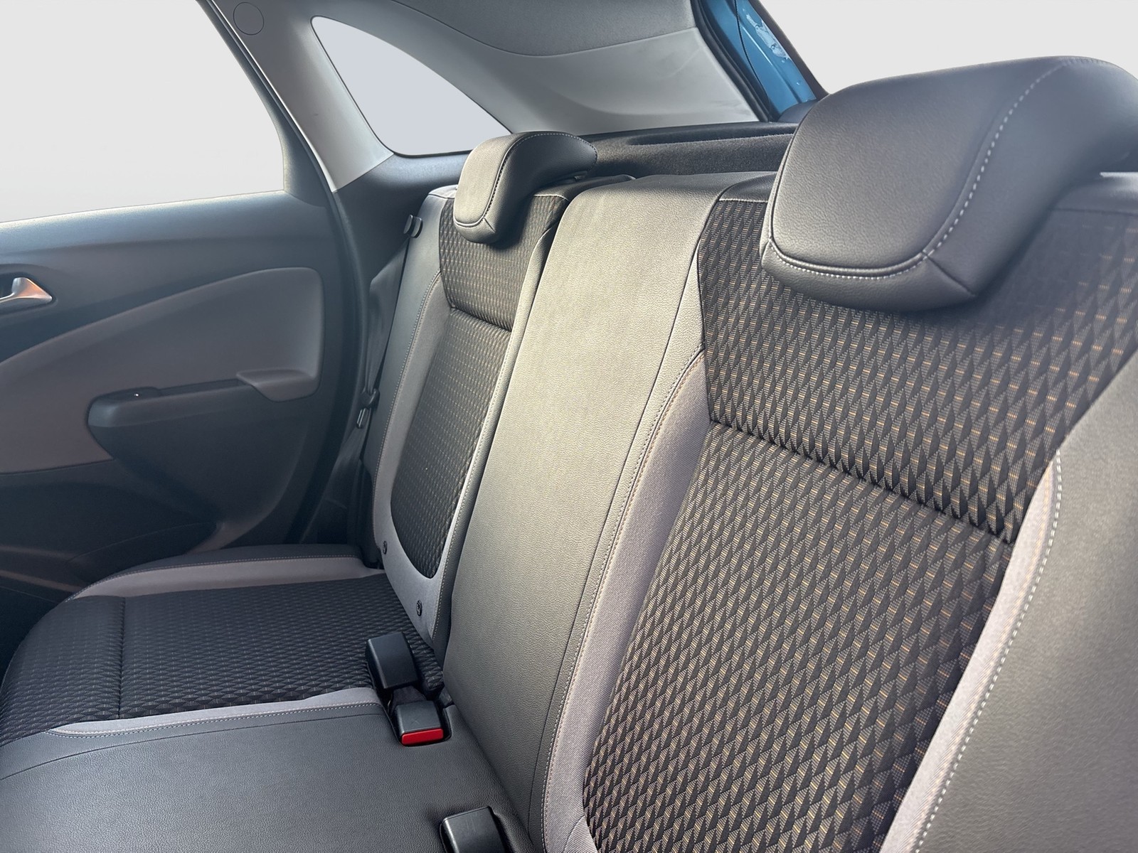 Opel Crossland (X) 1.2 INNOVATION AHK NAVI ALU SITZHEIZ.