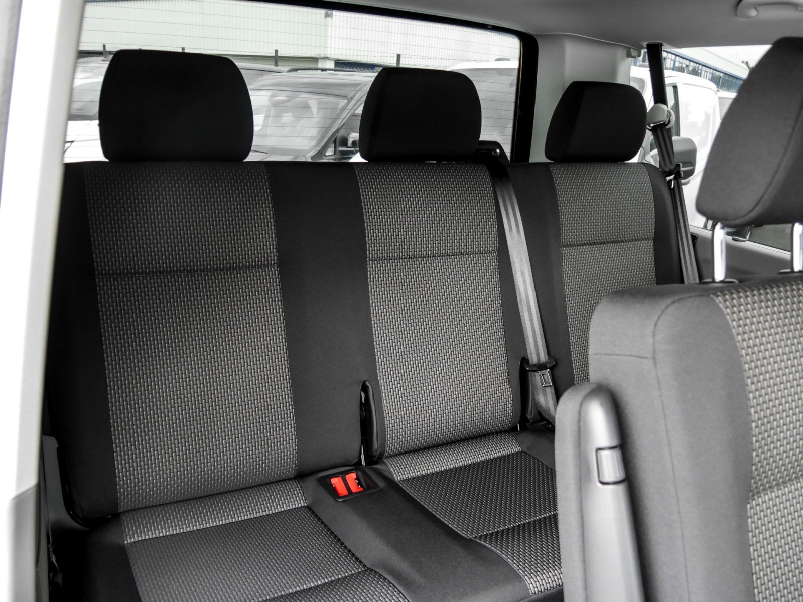 Volkswagen T6 Caravelle 2.0 T6.1 STANDHZ. CAM ACC NAVI ALU